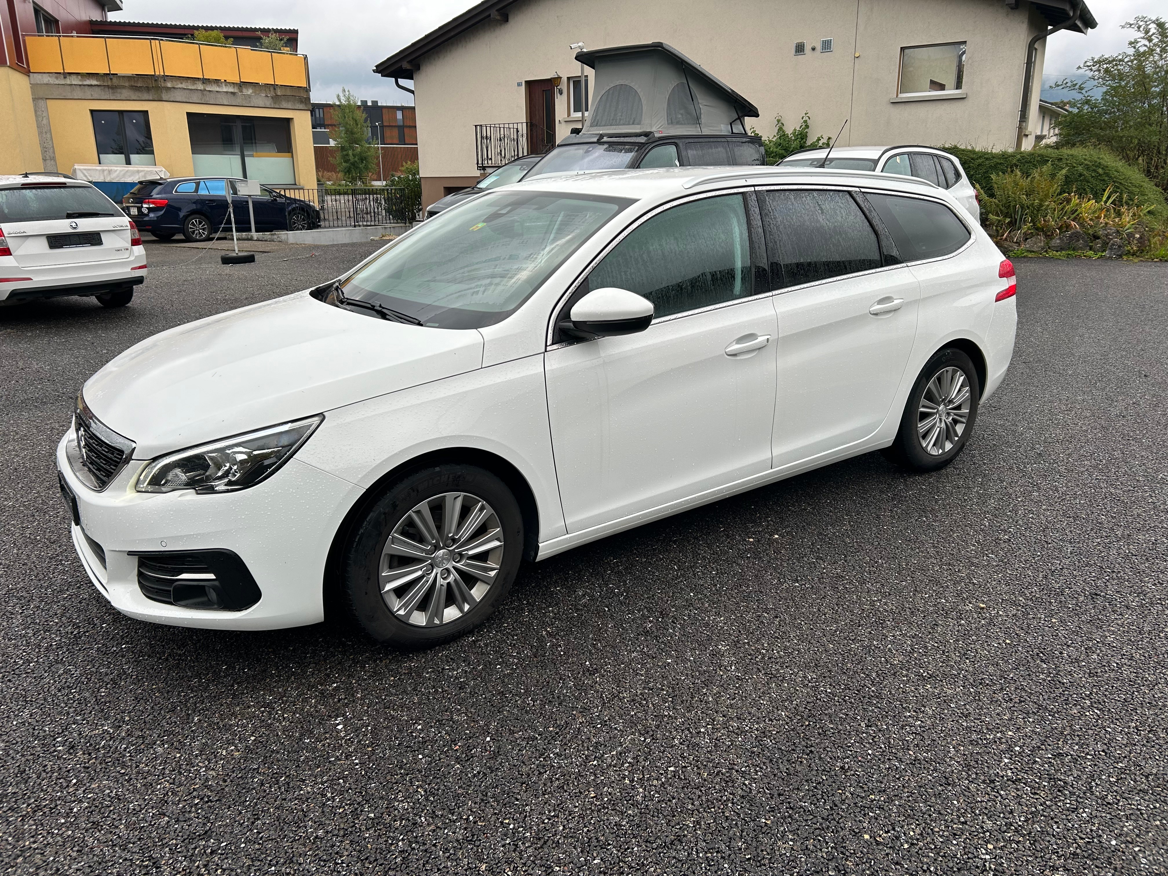 PEUGEOT 308 SW 1.2 Pure Tech Allure EAT8