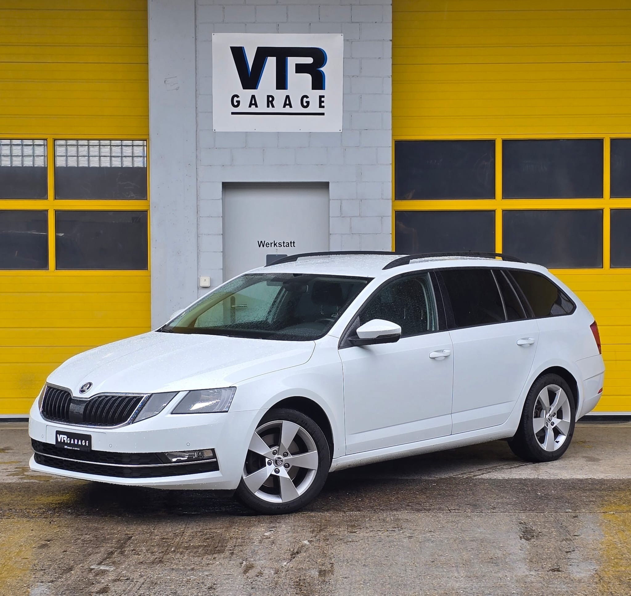 SKODA Octavia Combi 2.0 TDI Ambition 4x4