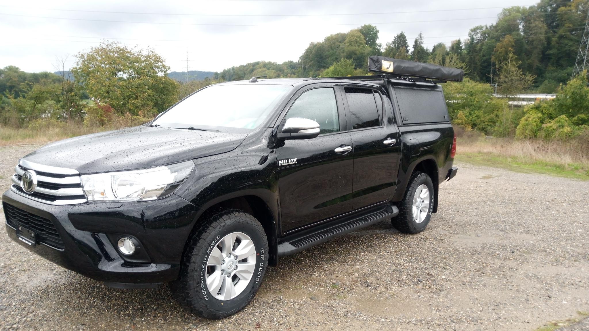 TOYOTA Hilux 2.4D-4D Sol Premium Double Cab 4x4