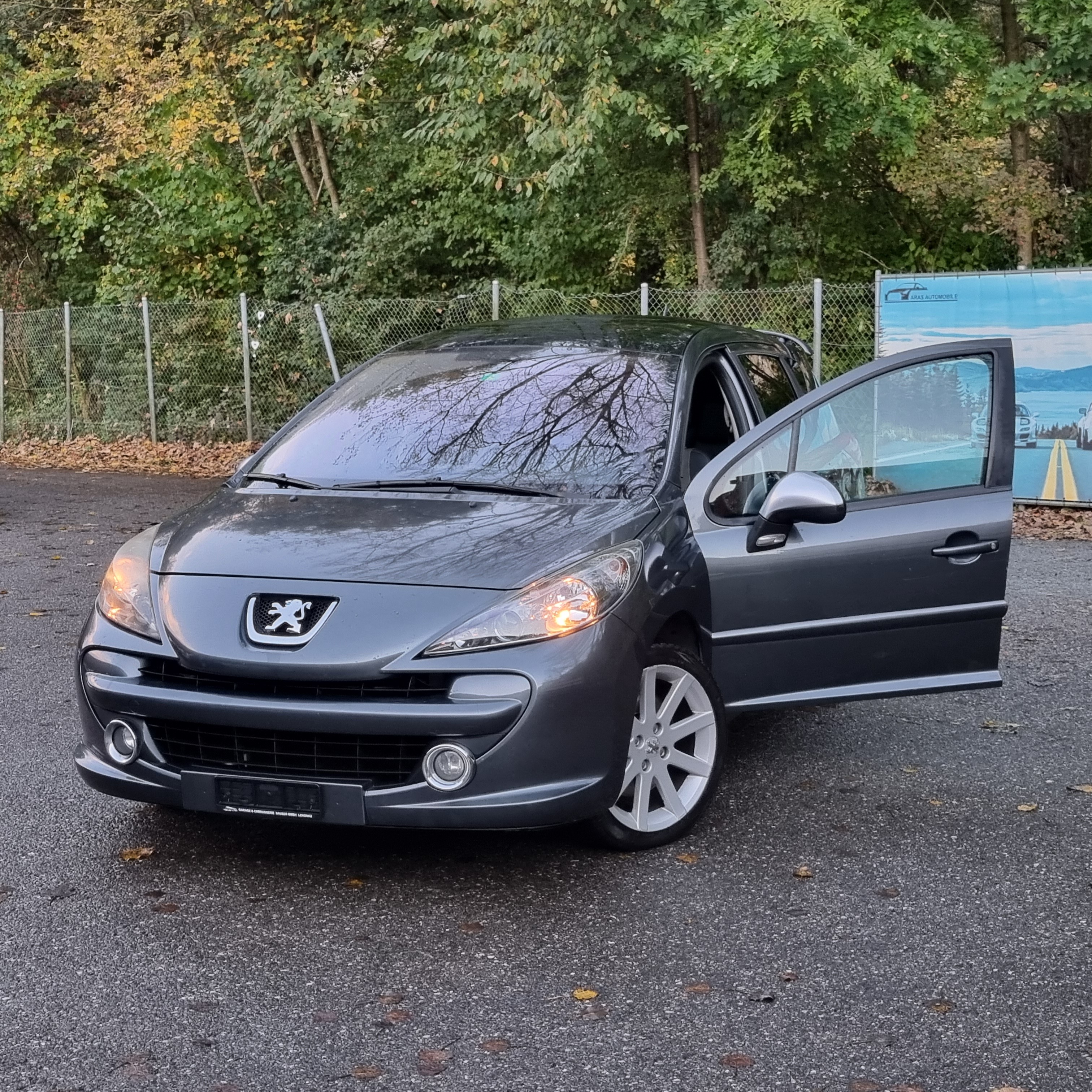 PEUGEOT 207 SW 1.6 16V Turbo GTi