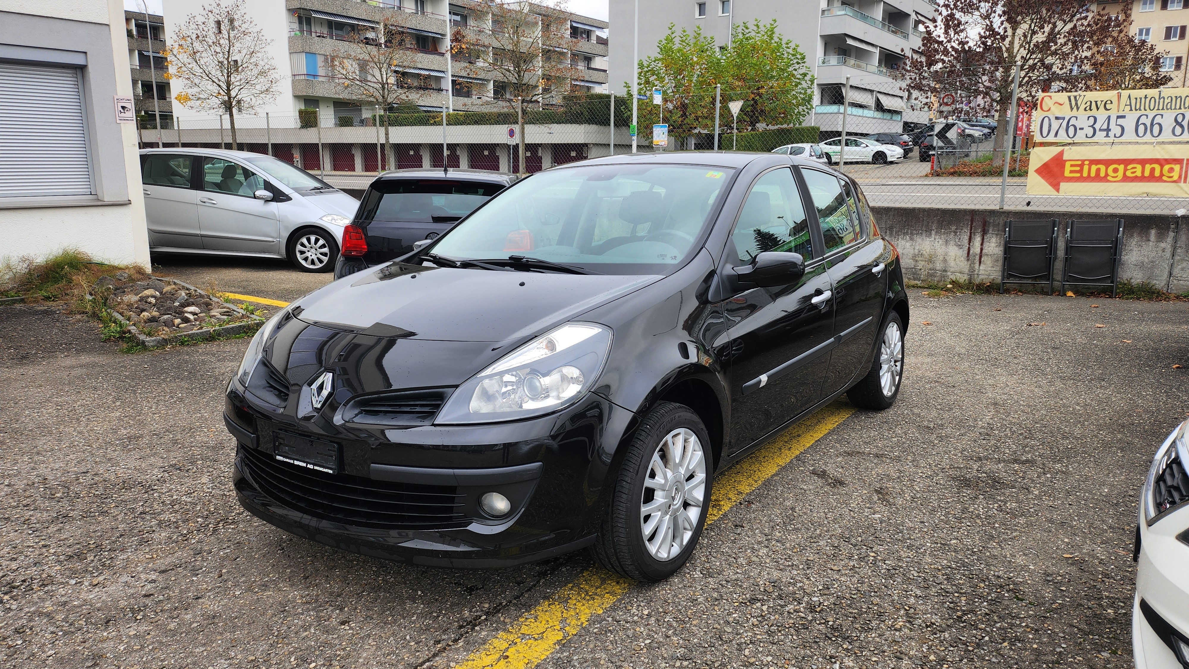 RENAULT Clio 1.6 16V Privilège