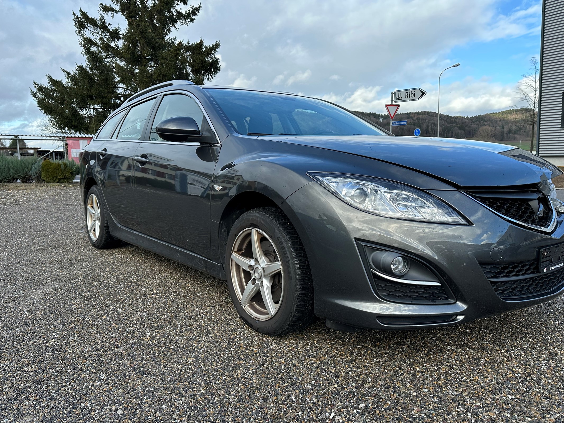 MAZDA 6 2.0 16V DISI Exclusive