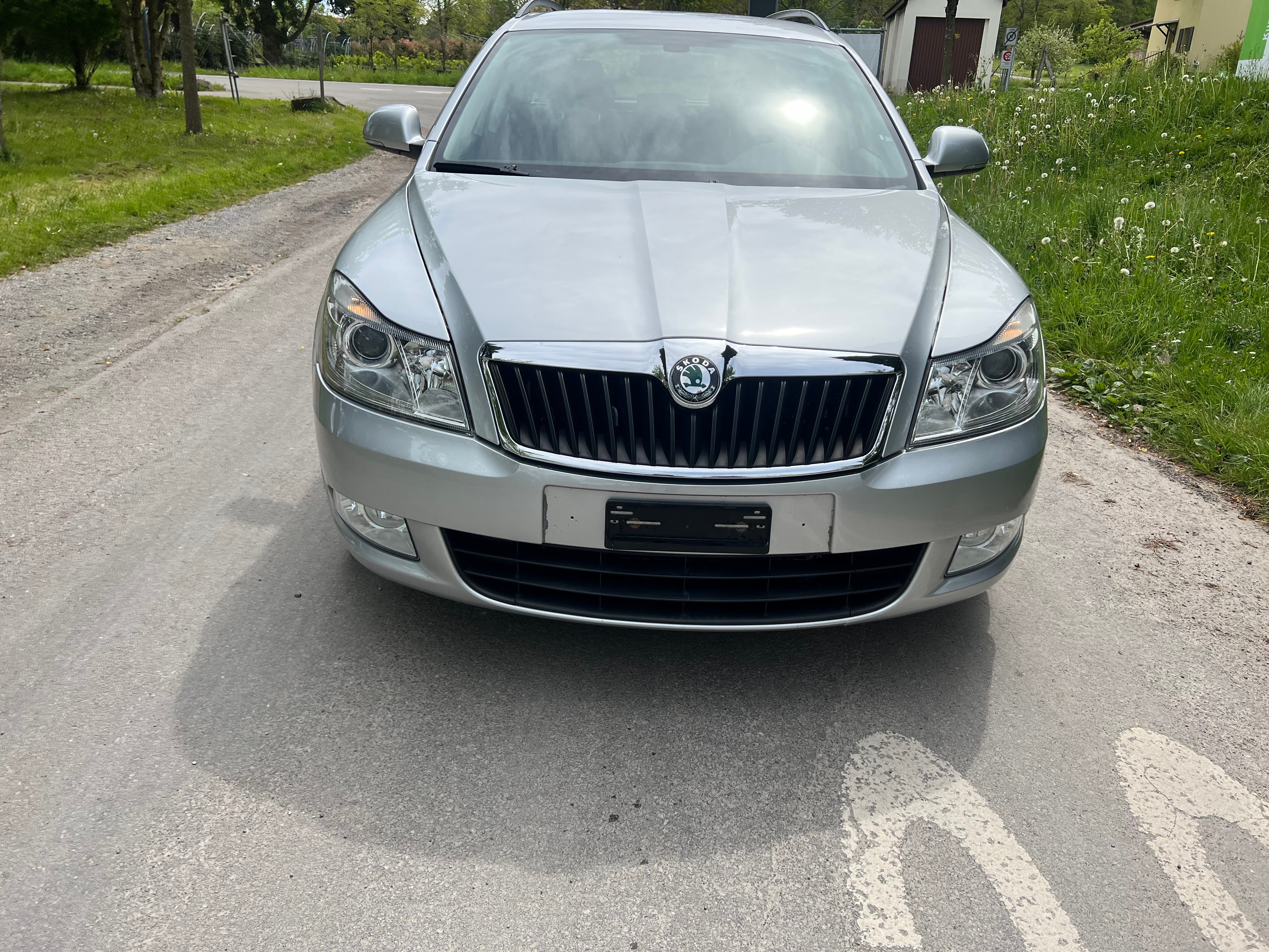 SKODA Octavia Combi 1.4 TSI Elegance DSG