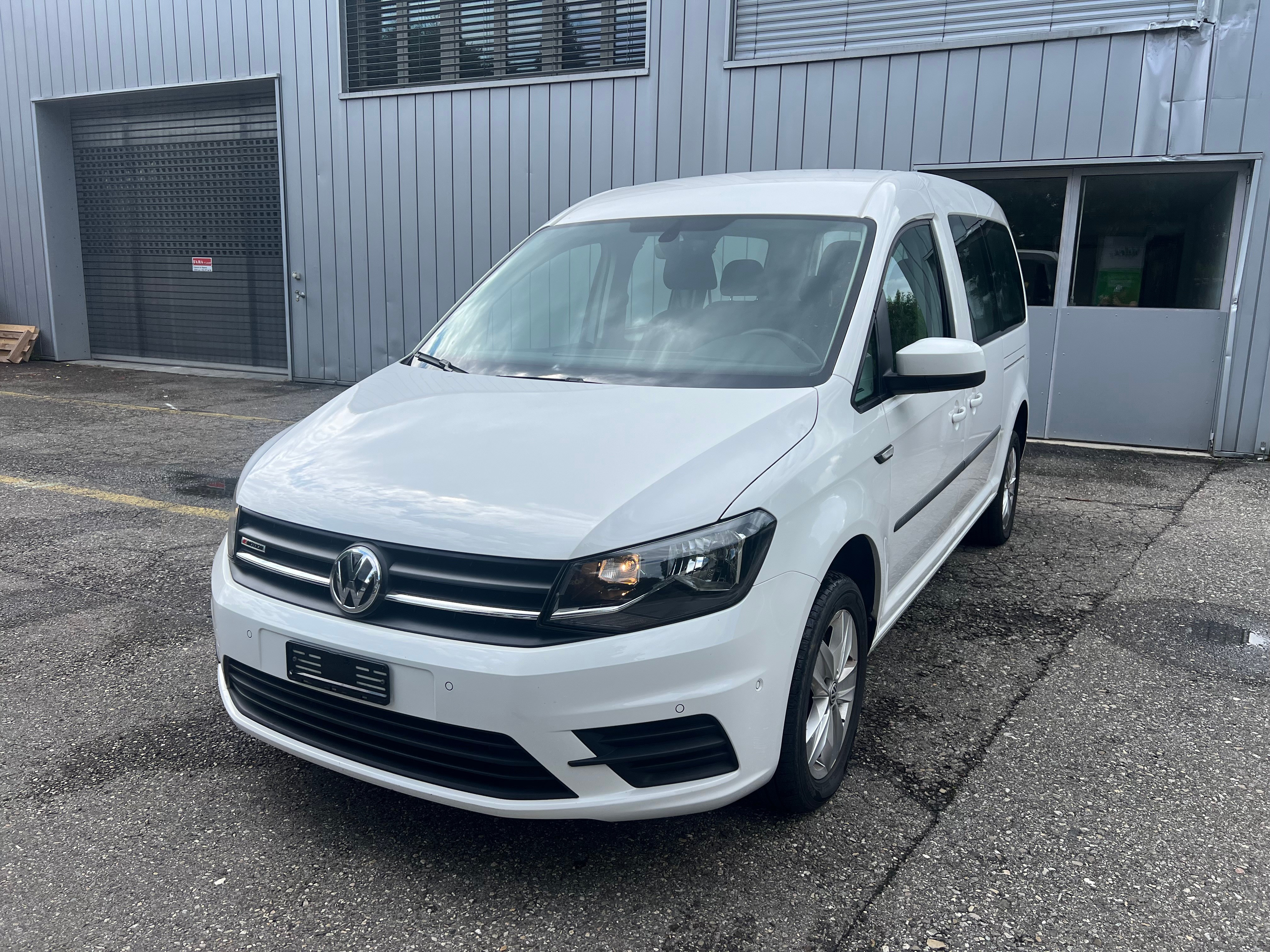 VW Caddy Maxi 2.0 TDI Trendline 4Motion DSG