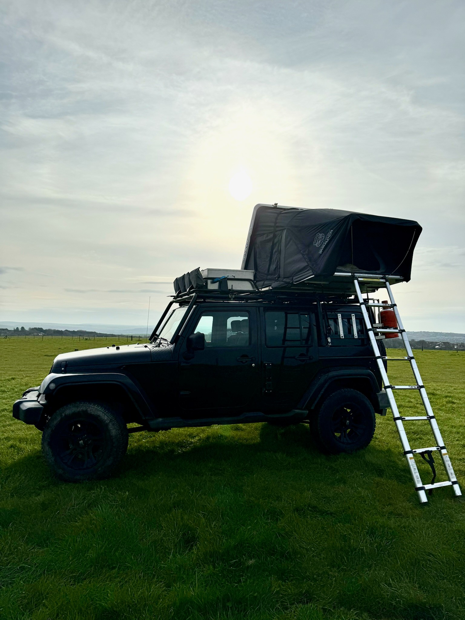 JEEP Wrangler 3.8 Unlimited Sahara Automatic