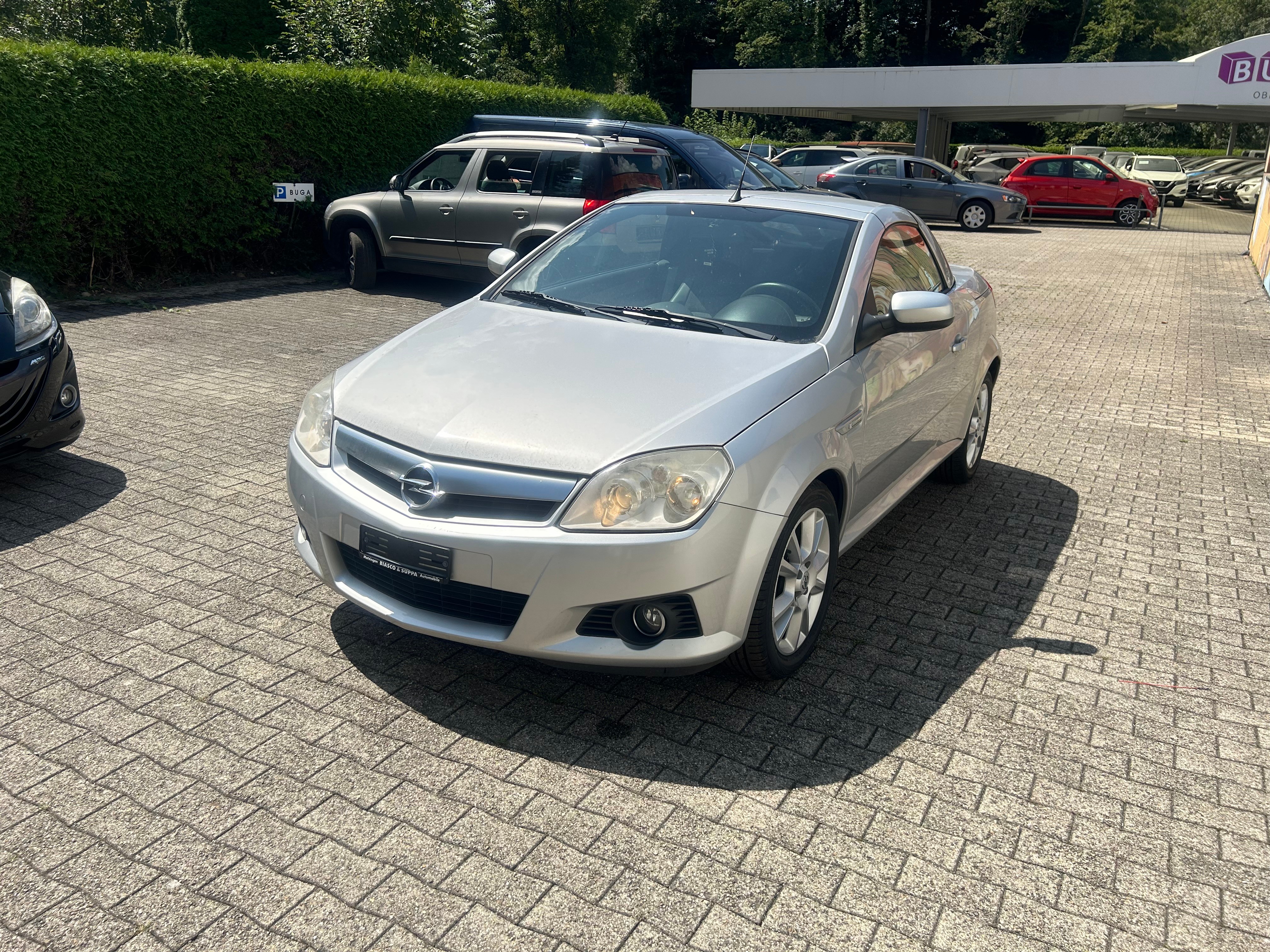 OPEL Tigra 1.8 Sport