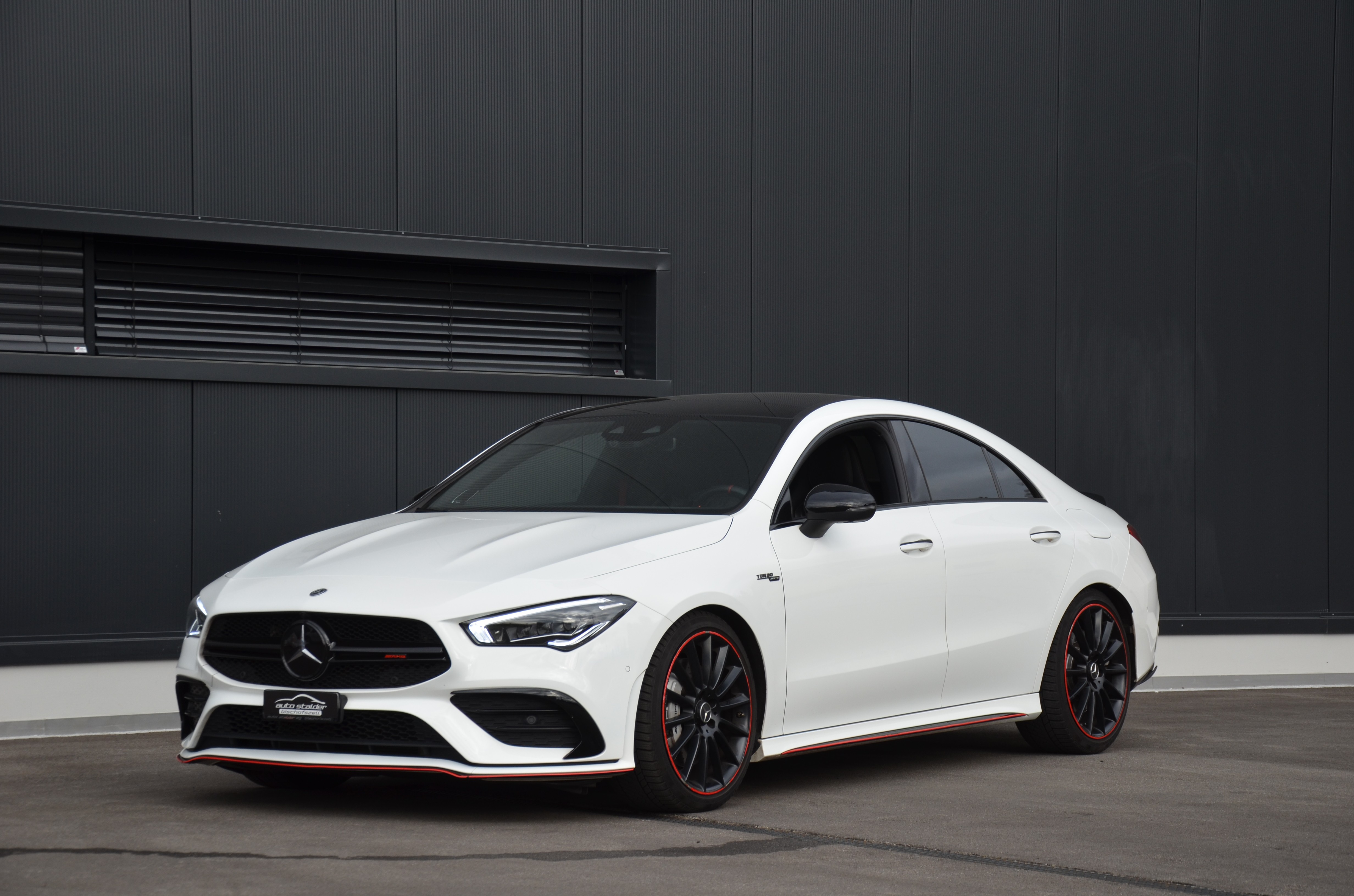 MERCEDES-BENZ CLA 35 AMG 4Matic 7G-DCT