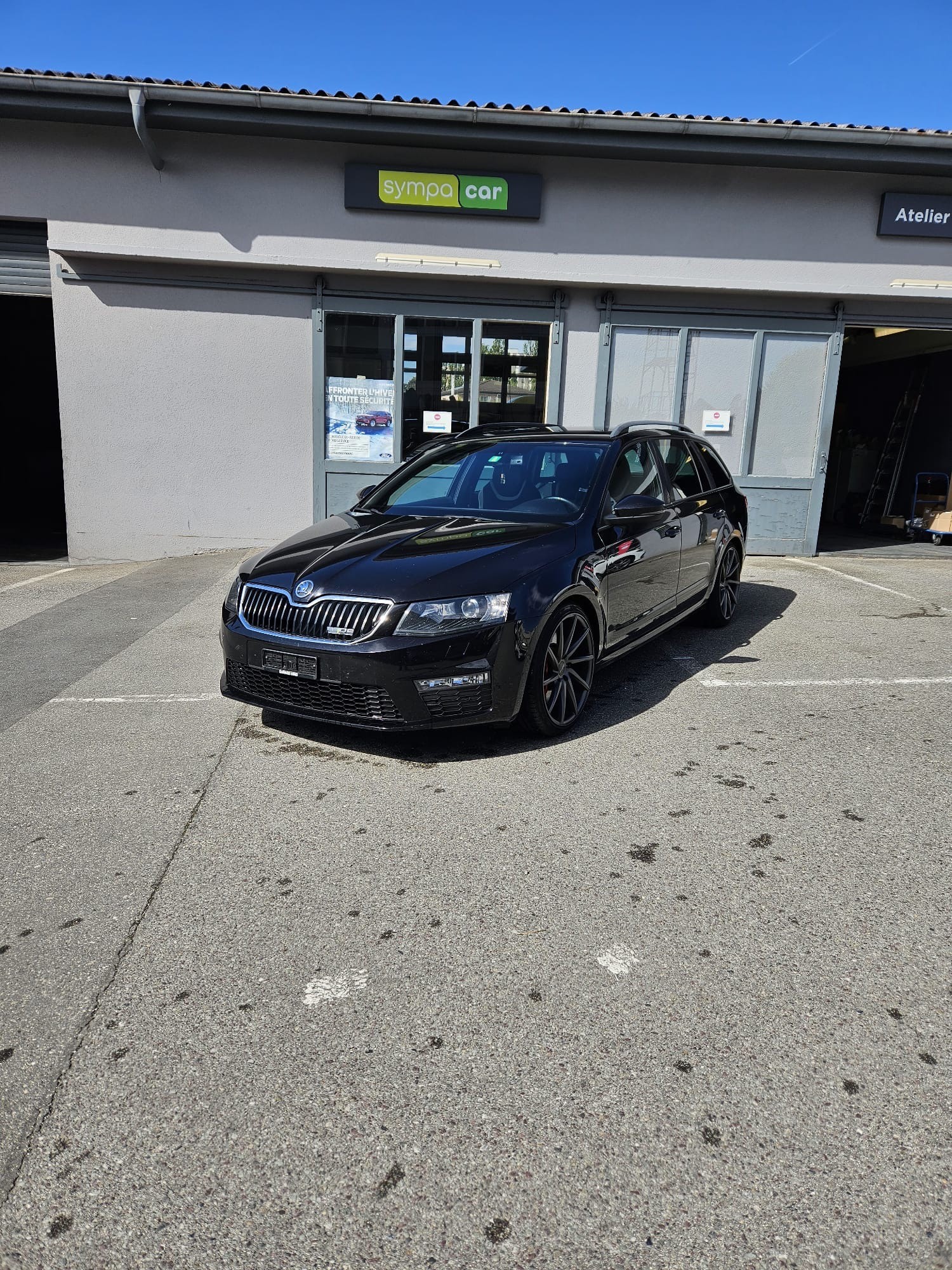 SKODA Octavia Combi 2.0 TSI RS DSG