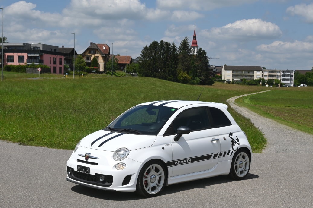 FIAT 500 1.4 16V Turbo Abarth