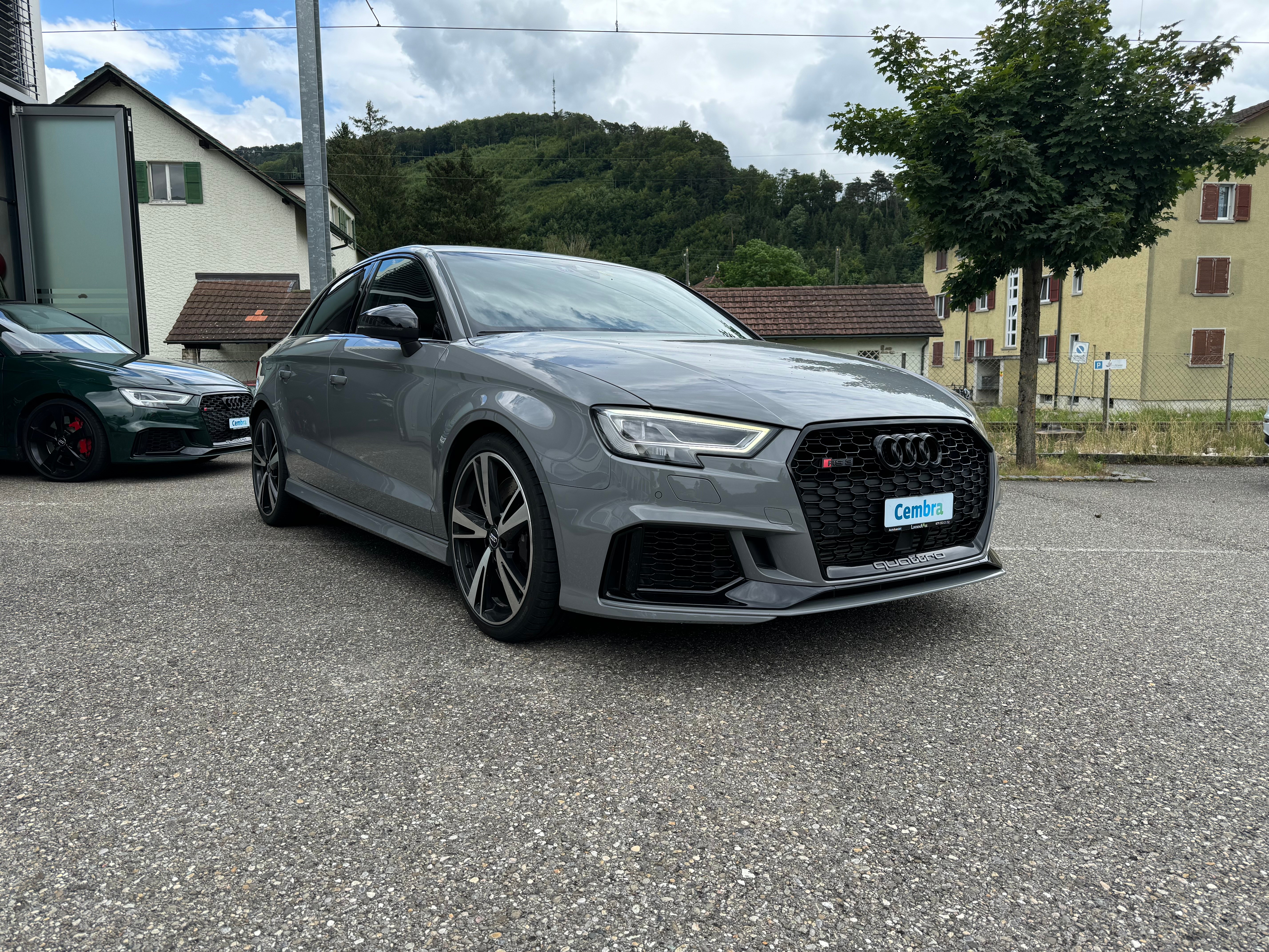 AUDI RS3 Limousine 2.5 TSI quattro S-tronic