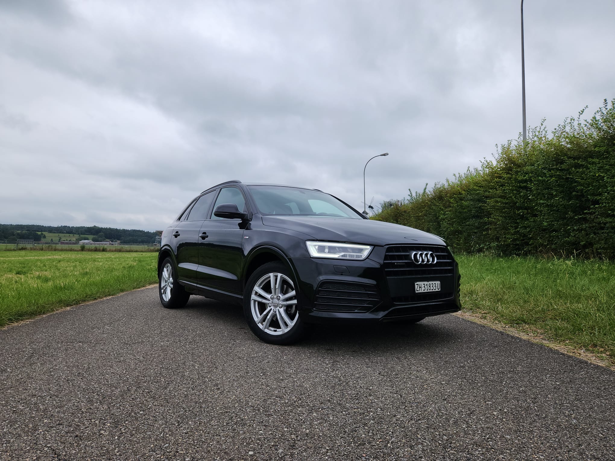 AUDI Q3 2.0 TDI sport quattro S-tronic