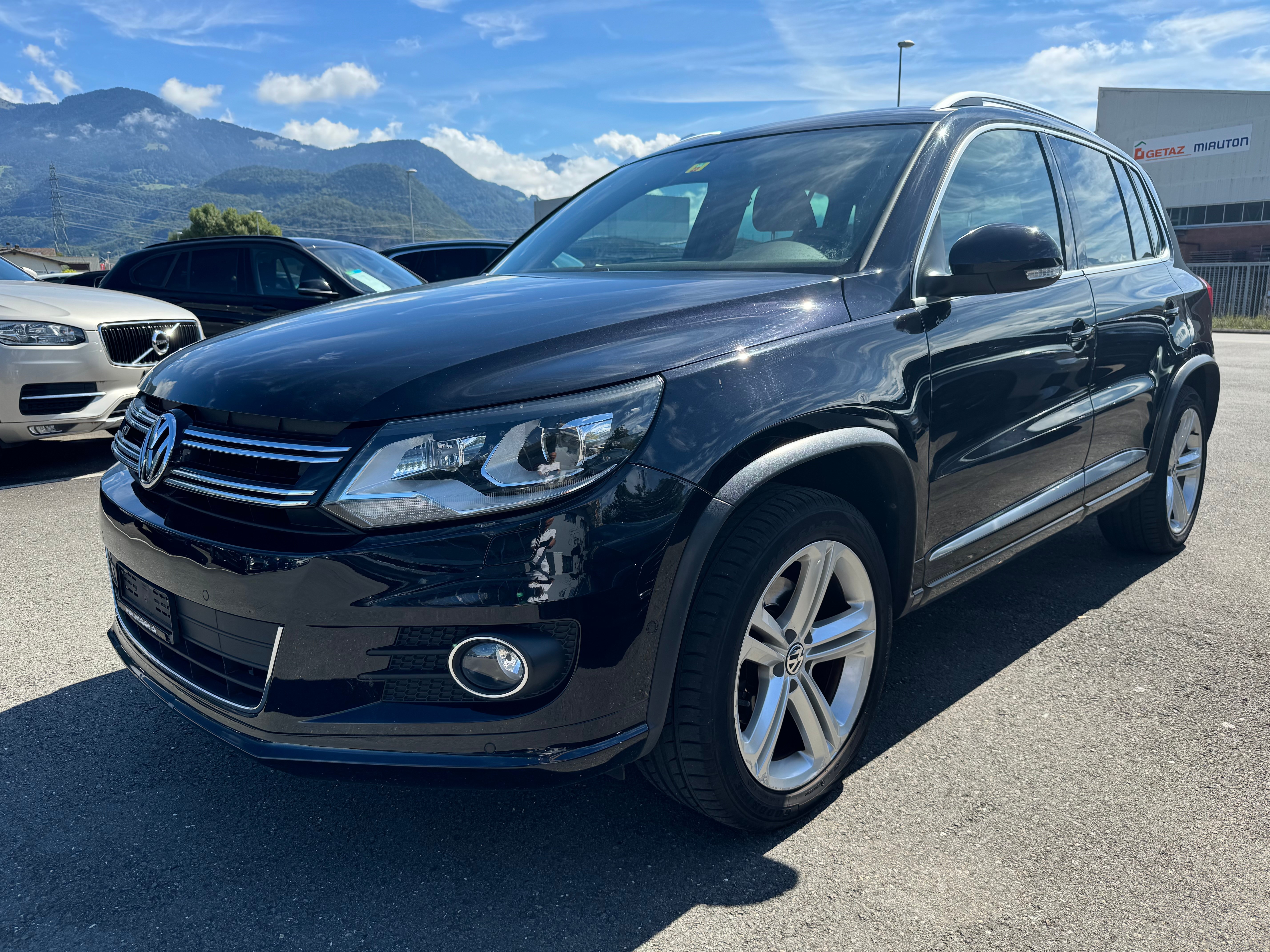 VW Tiguan 2.0 TDI BMT R-Line Design 4Motion DSG