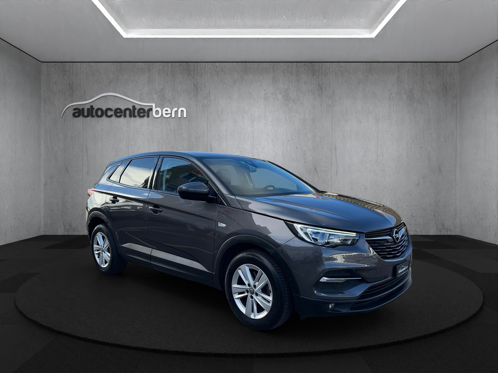 OPEL Grandland X 1.2i TP Design Line Automatik