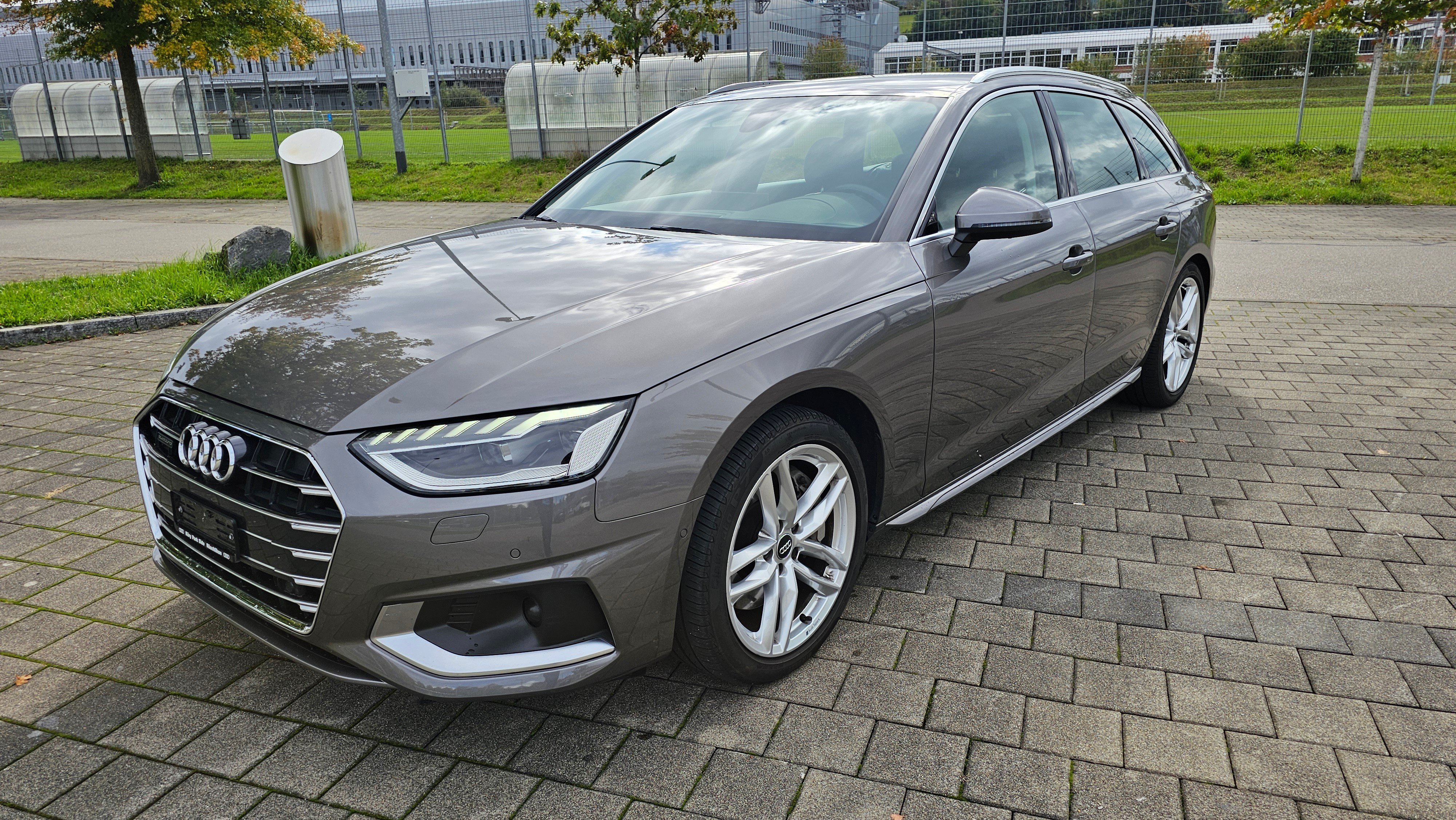 AUDI A4 Avant 45 TFSI advanced S-tronic quattro