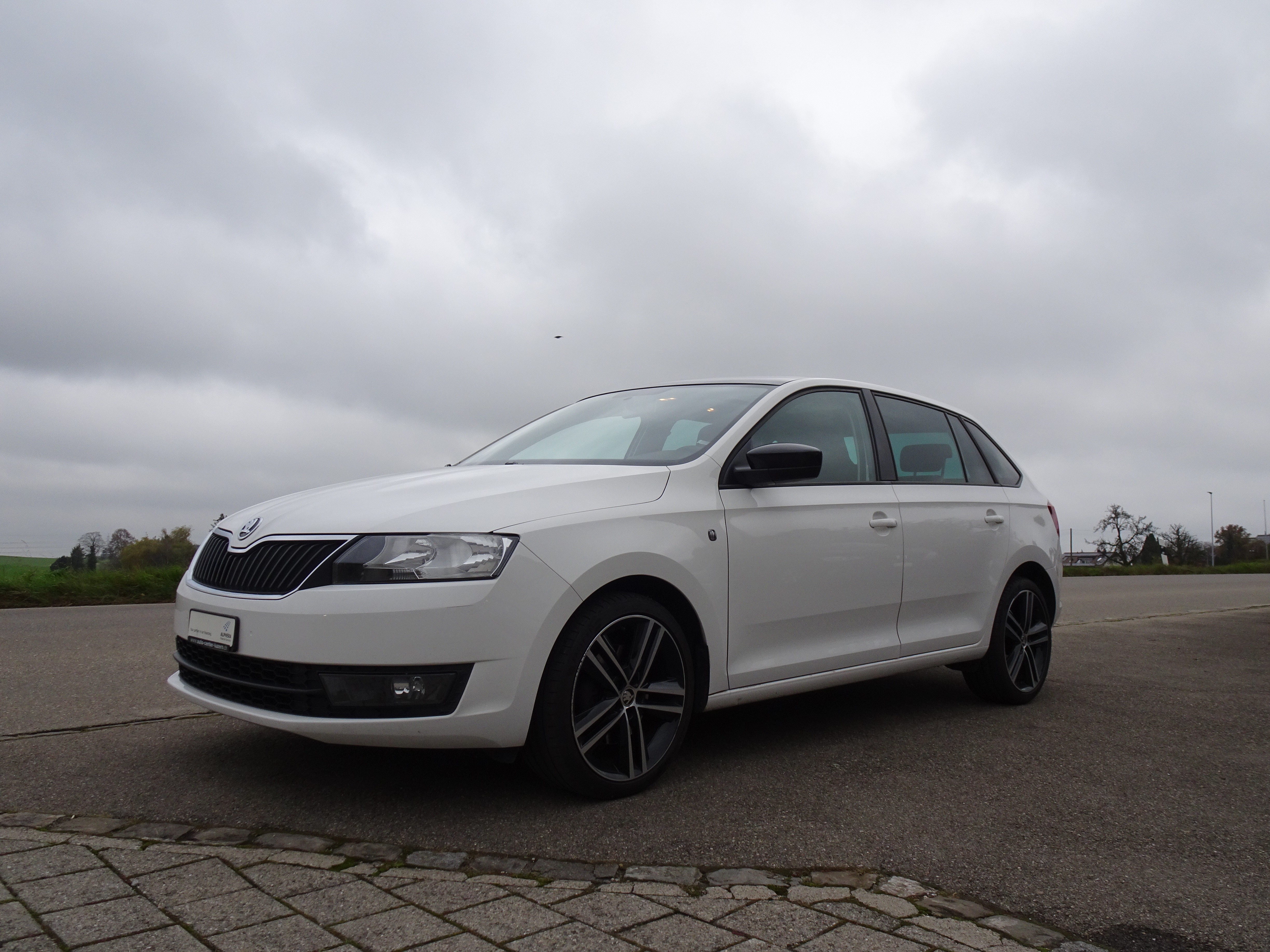 SKODA Rapid Spaceback 1.2 TSI Ambition