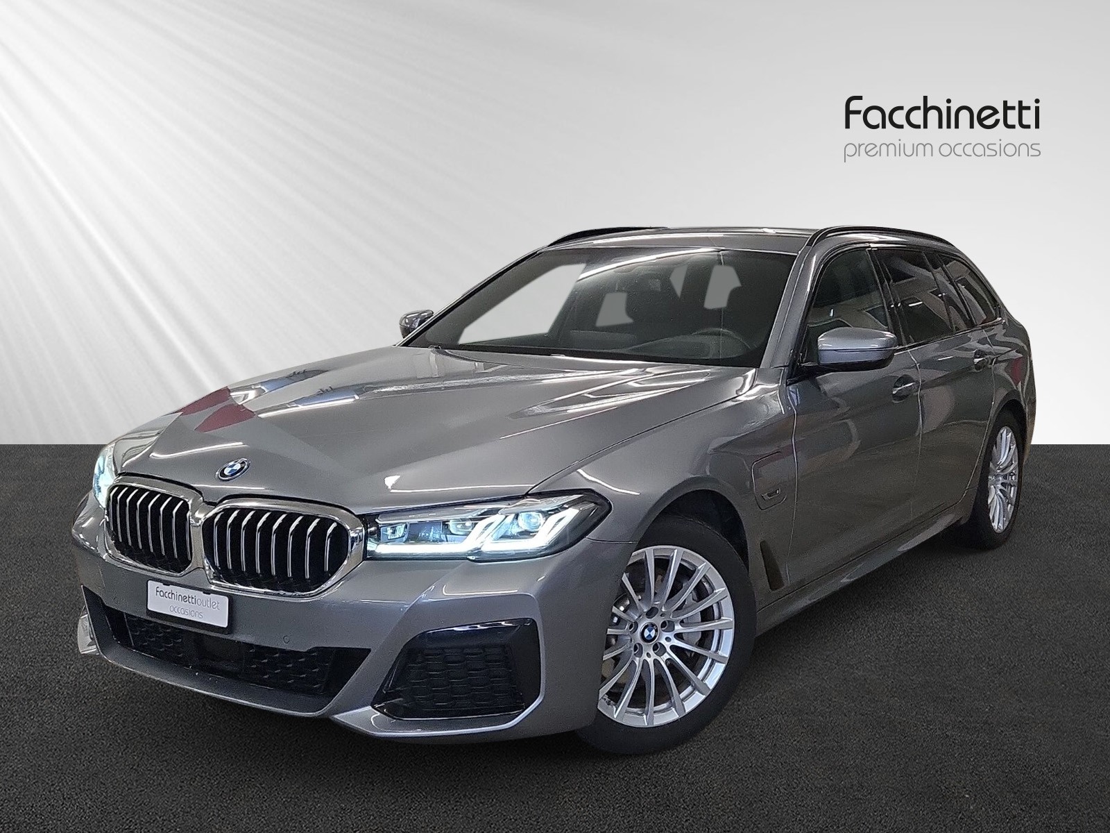 BMW 530e xDrive Touring Pure M Sport Steptronic