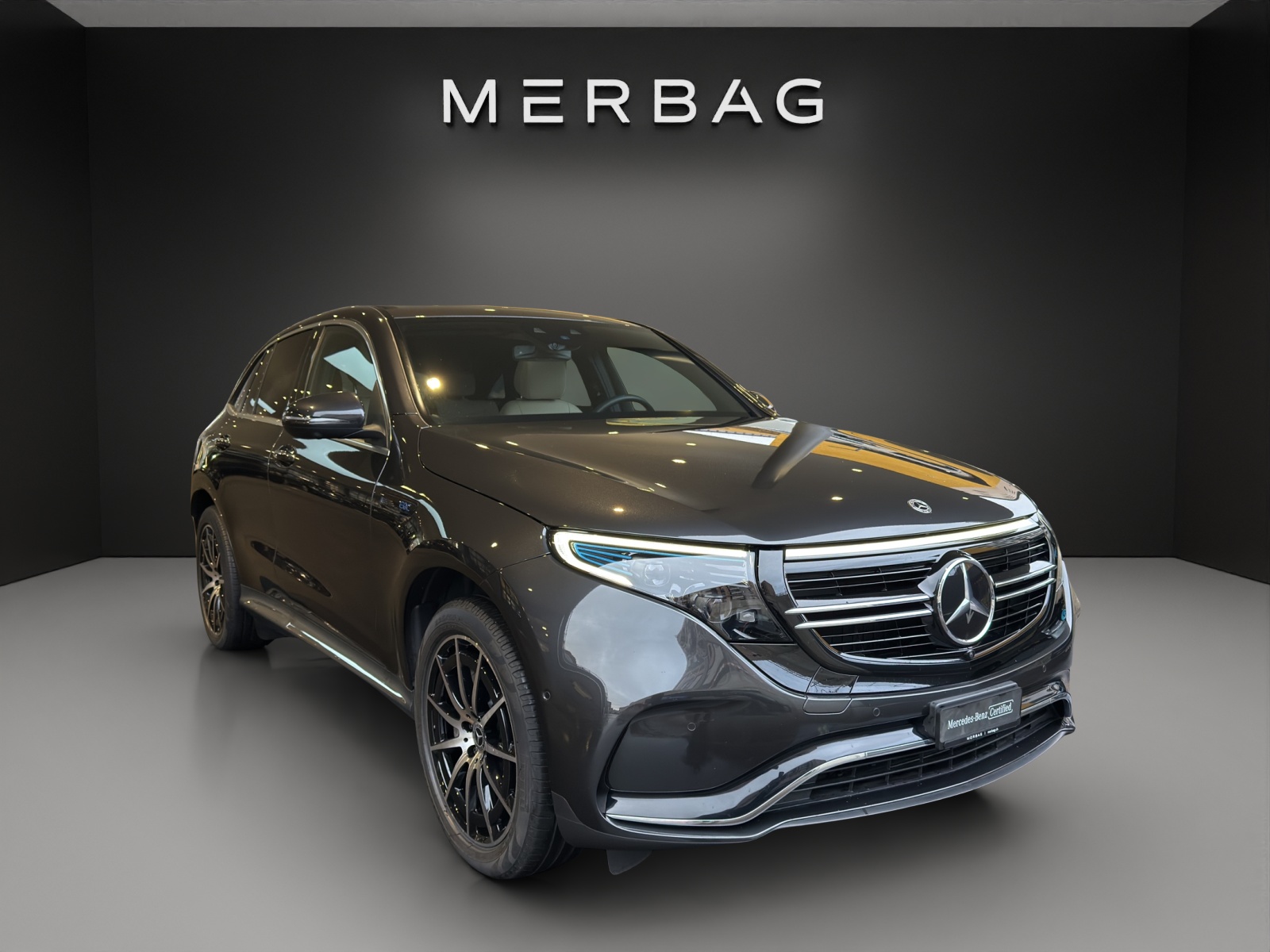 MERCEDES-BENZ EQC 400 AMG Line 4Matic