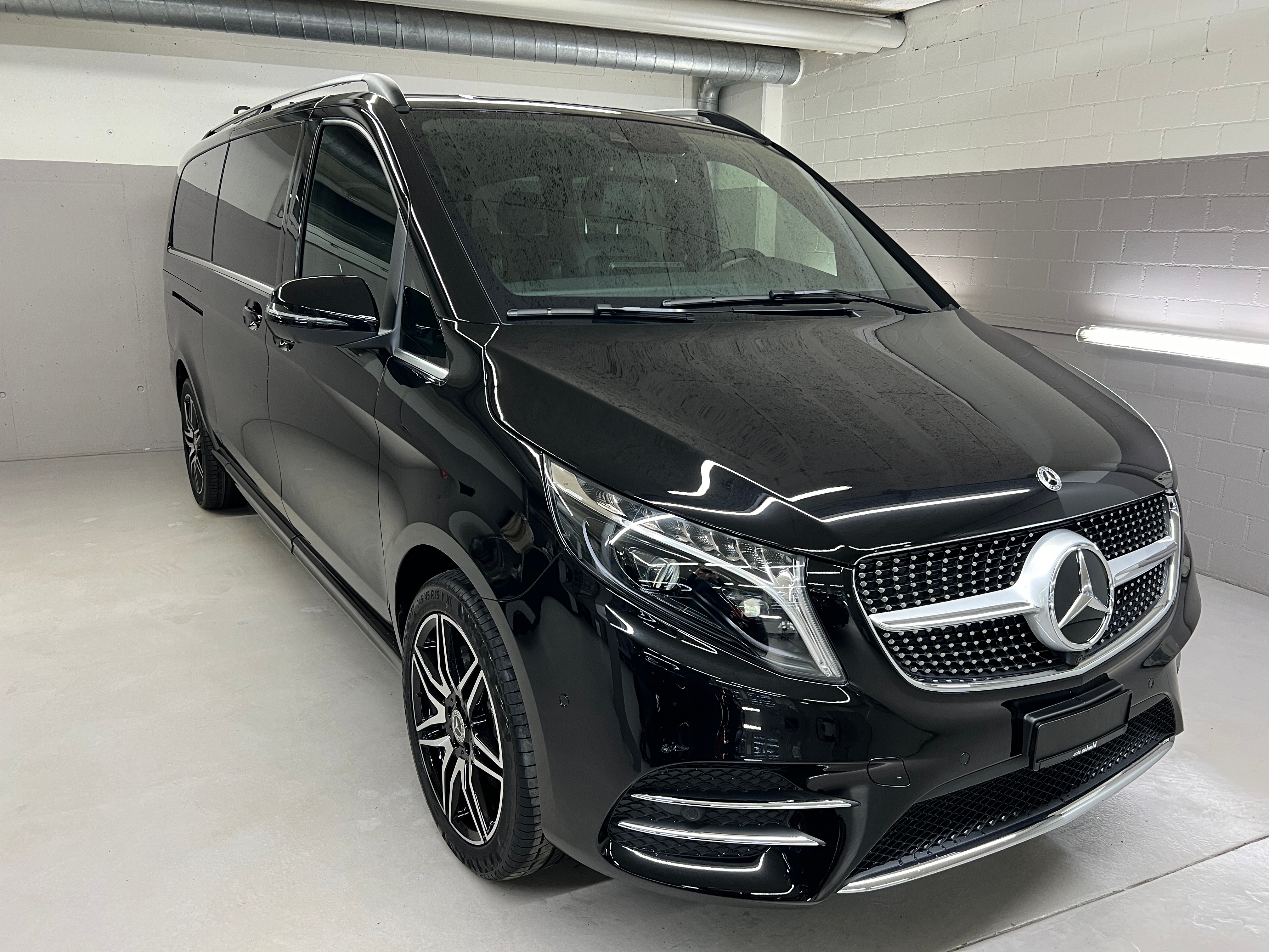 MERCEDES-BENZ V 300 d extralang Swiss Edition 4Matic 9G-Tronic