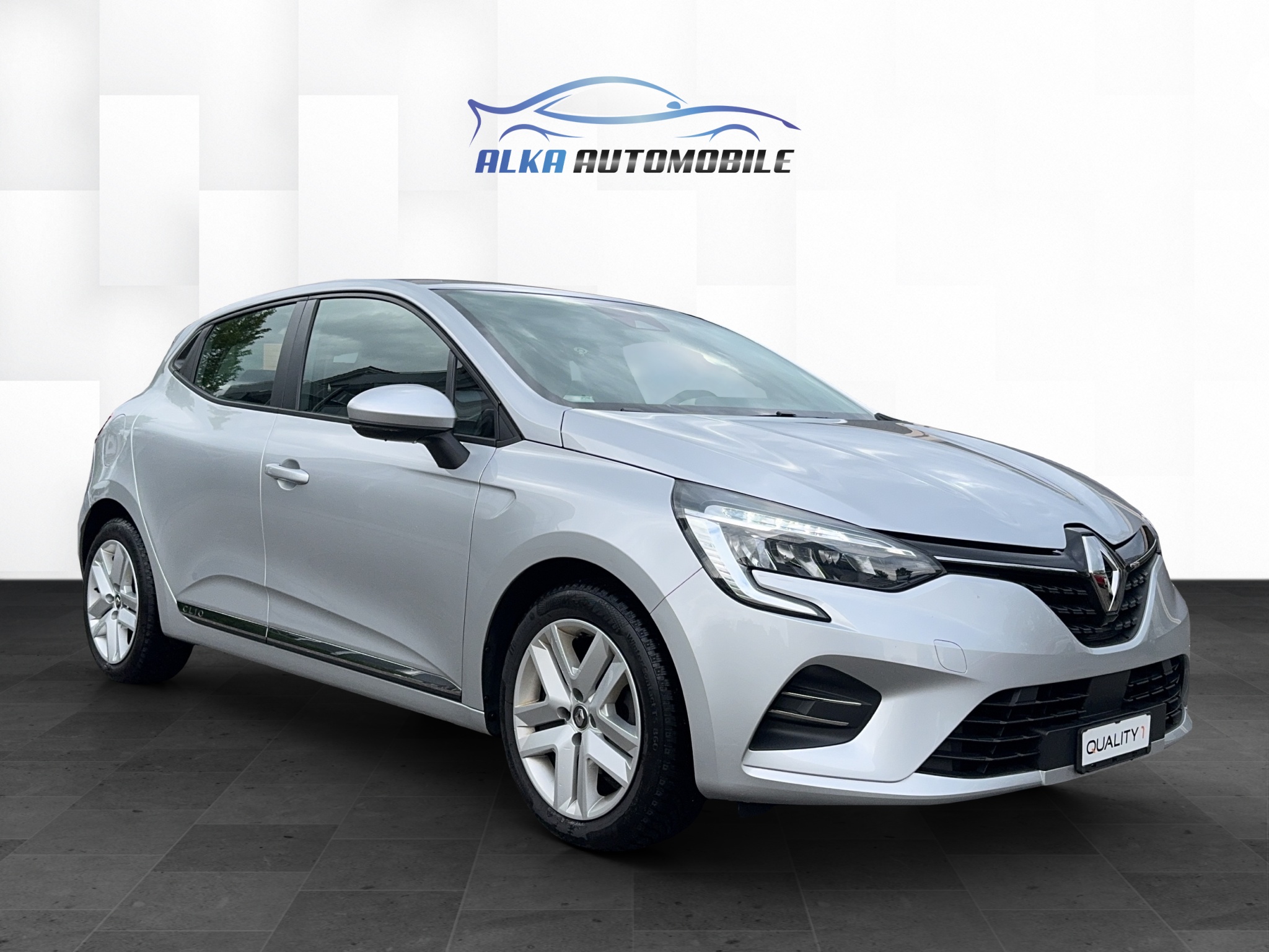 RENAULT Clio 1.0 Zen CVT