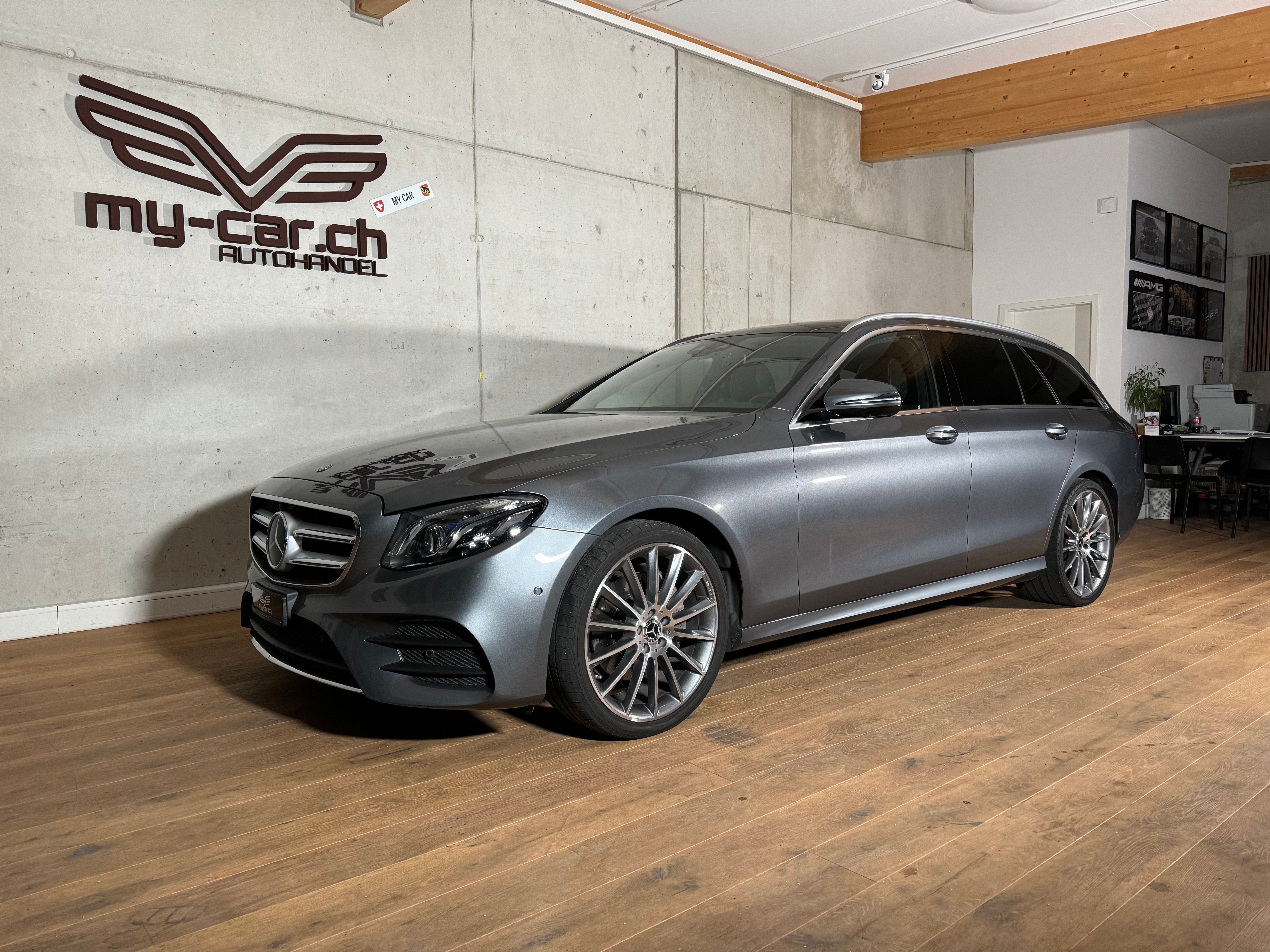 MERCEDES-BENZ E 220 d Swiss Star AMG Line 4Matic 9G-Tronic