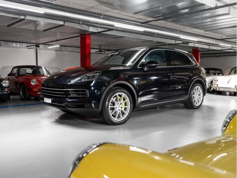 PORSCHE CAYENNE E-HYBRID