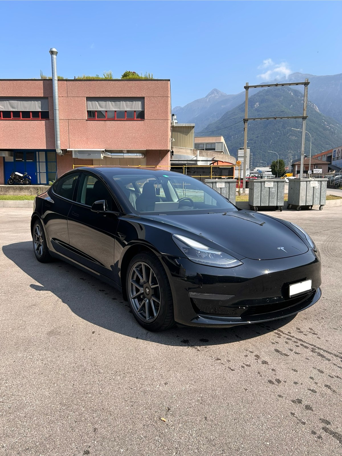 TESLA Model 3 Long Range Dual Motor AWD