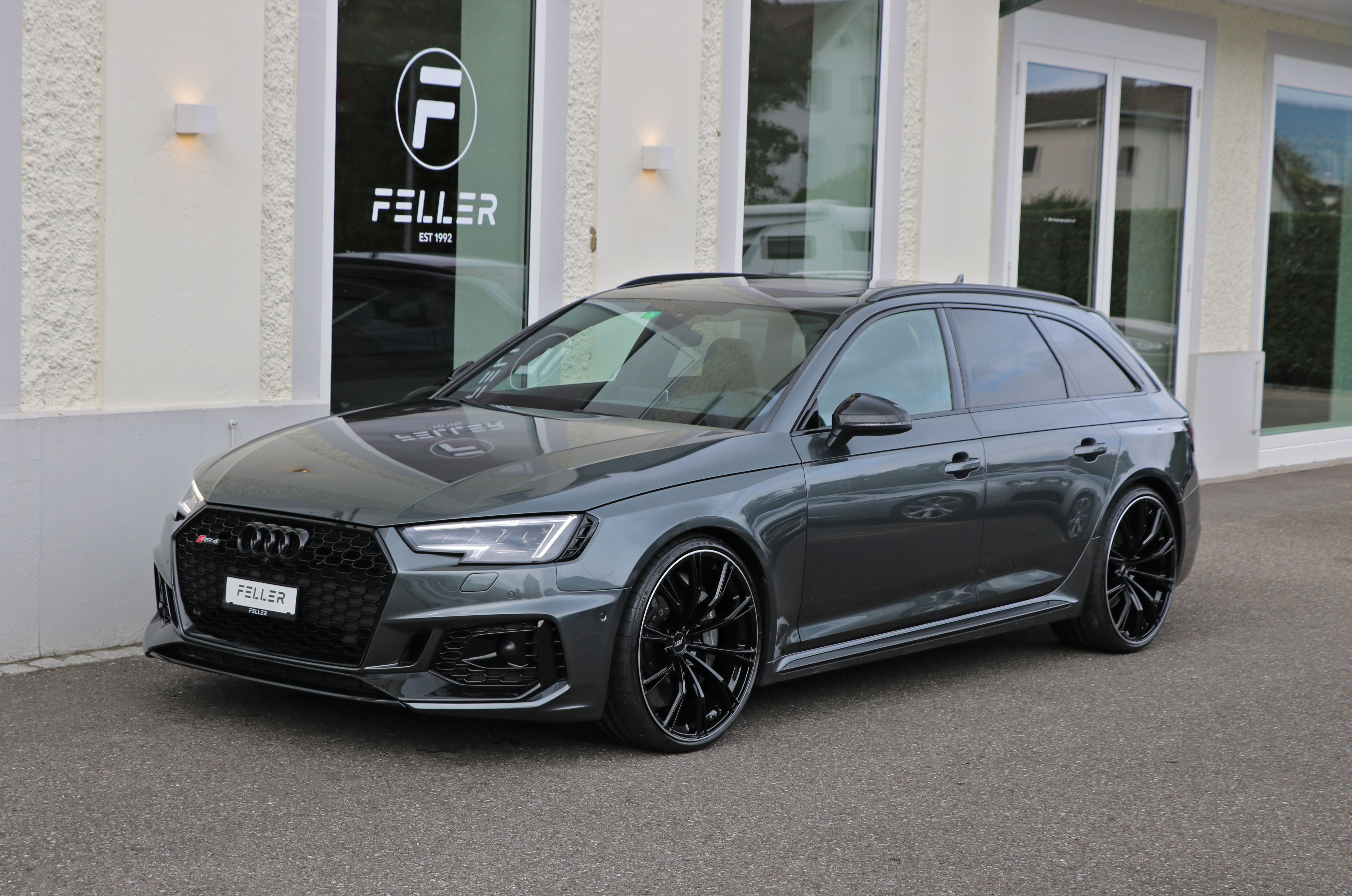 AUDI RS4 Avant 2.9 TFSI quattro tiptronic **ABT 21 Zoll**