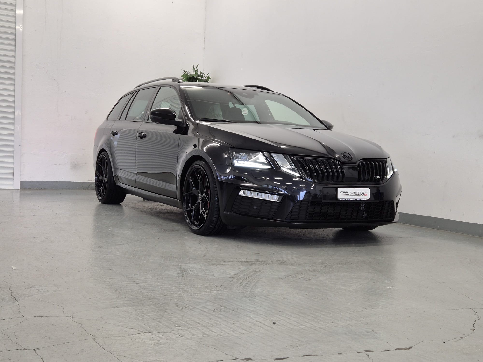 SKODA Octavia Combi 2.0 TSI RS Final Edition DSG