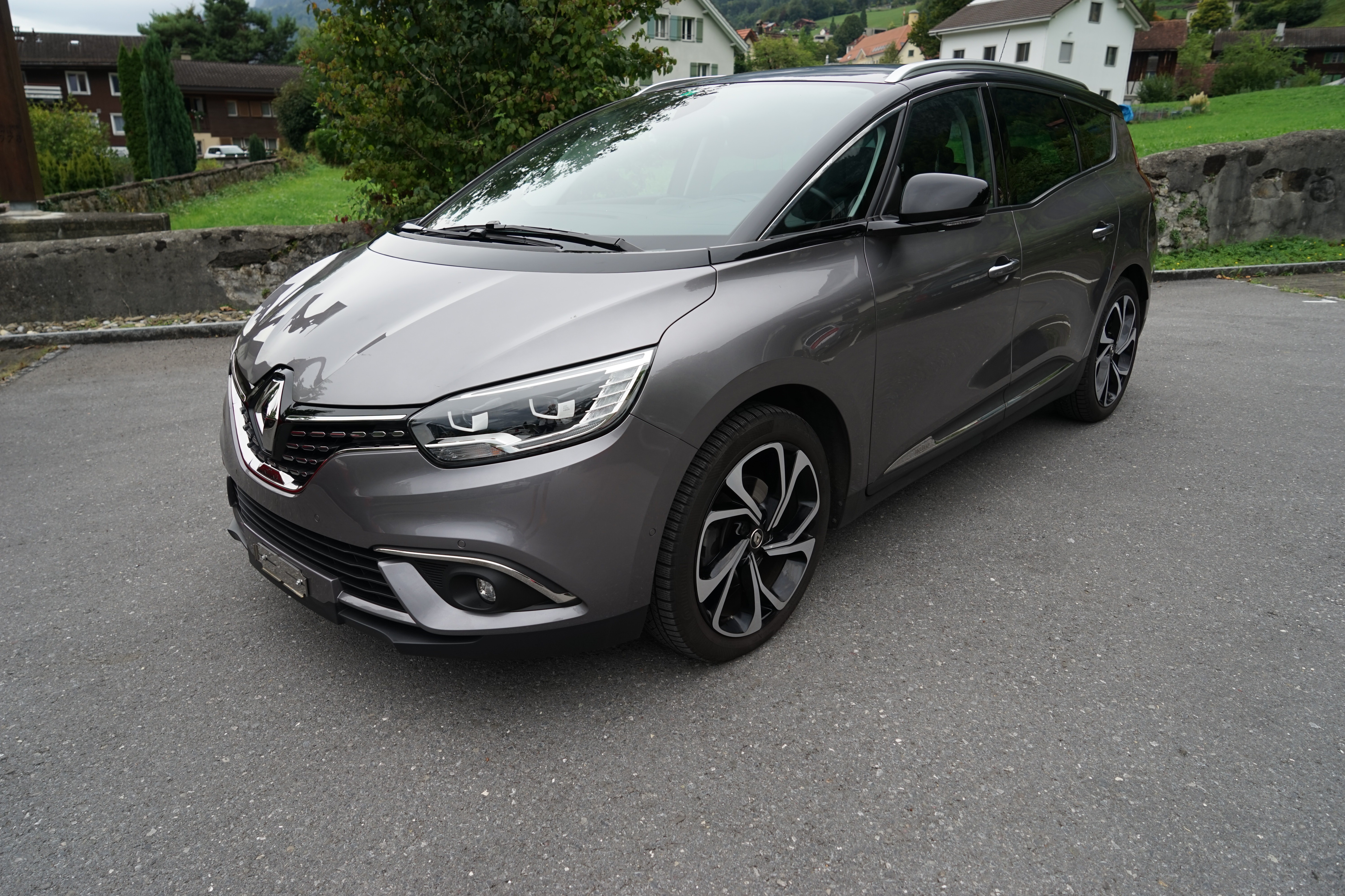 RENAULT Grand Scénic 1.3 16V Turbo Initiale Paris EDC