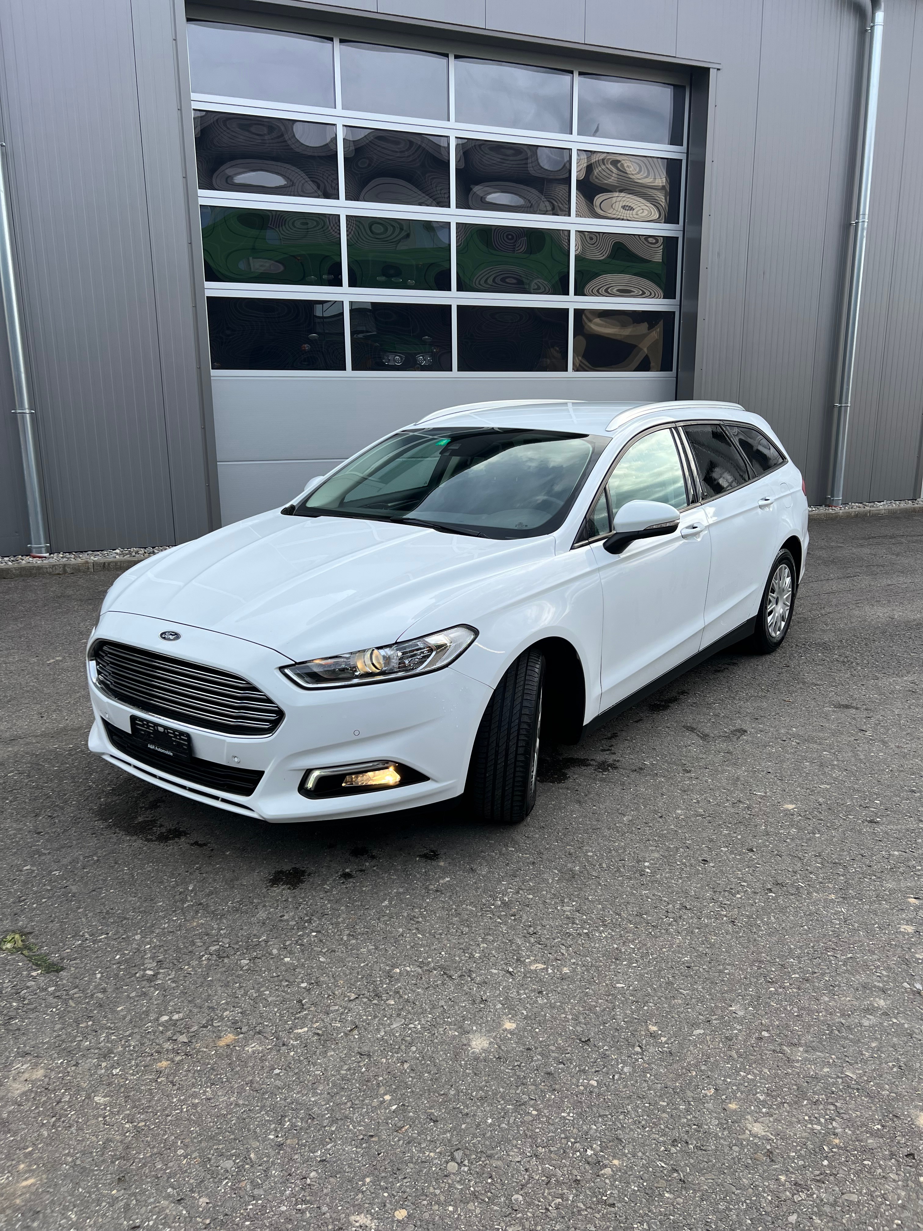 FORD Mondeo 2.0 TDCi Trend PowerShift