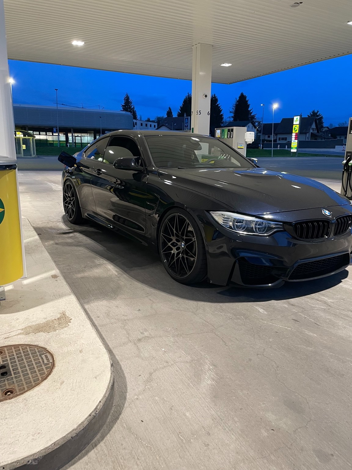 BMW M4 Coupé DKG