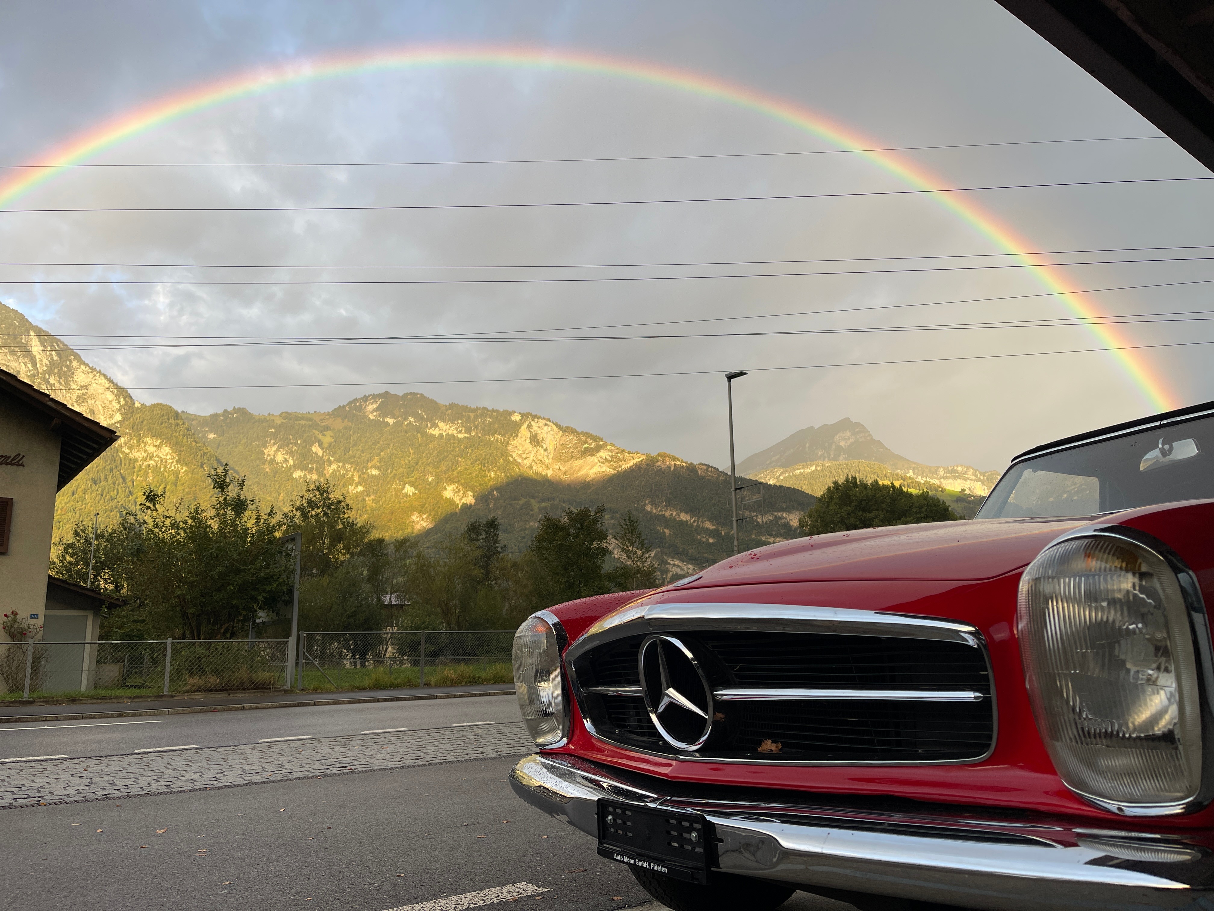 MERCEDES-BENZ 230 SL Pagode