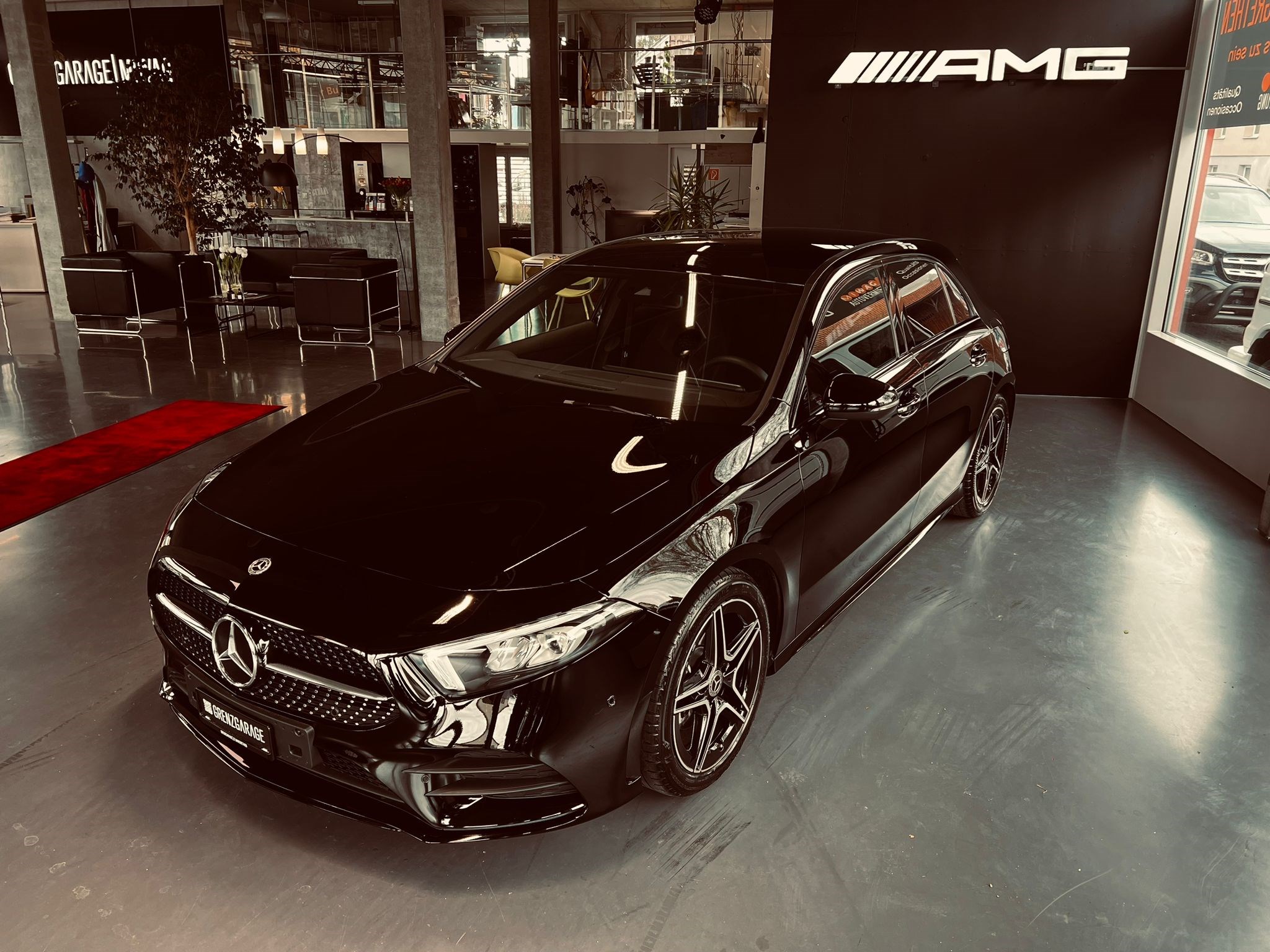 MERCEDES-BENZ A 180 d AMG Line 8G-DCT