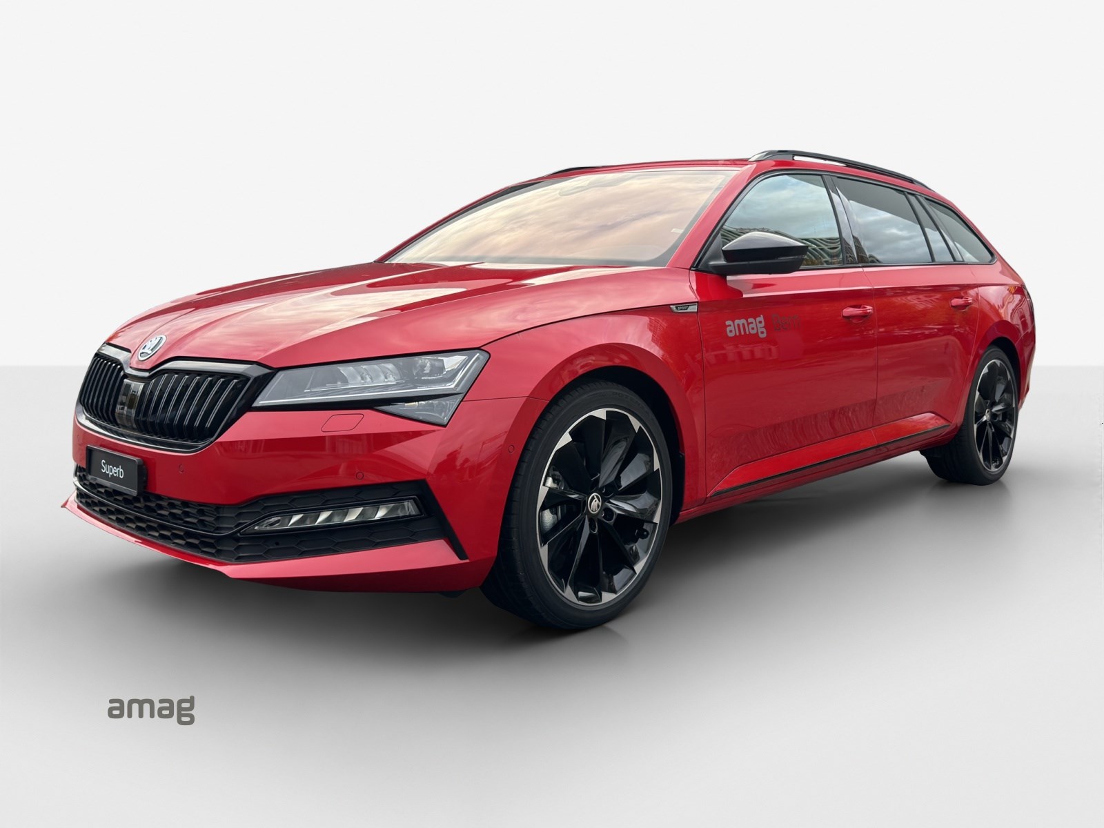 SKODA Superb Combi 2.0 TDi SportLine 4x4 DSG