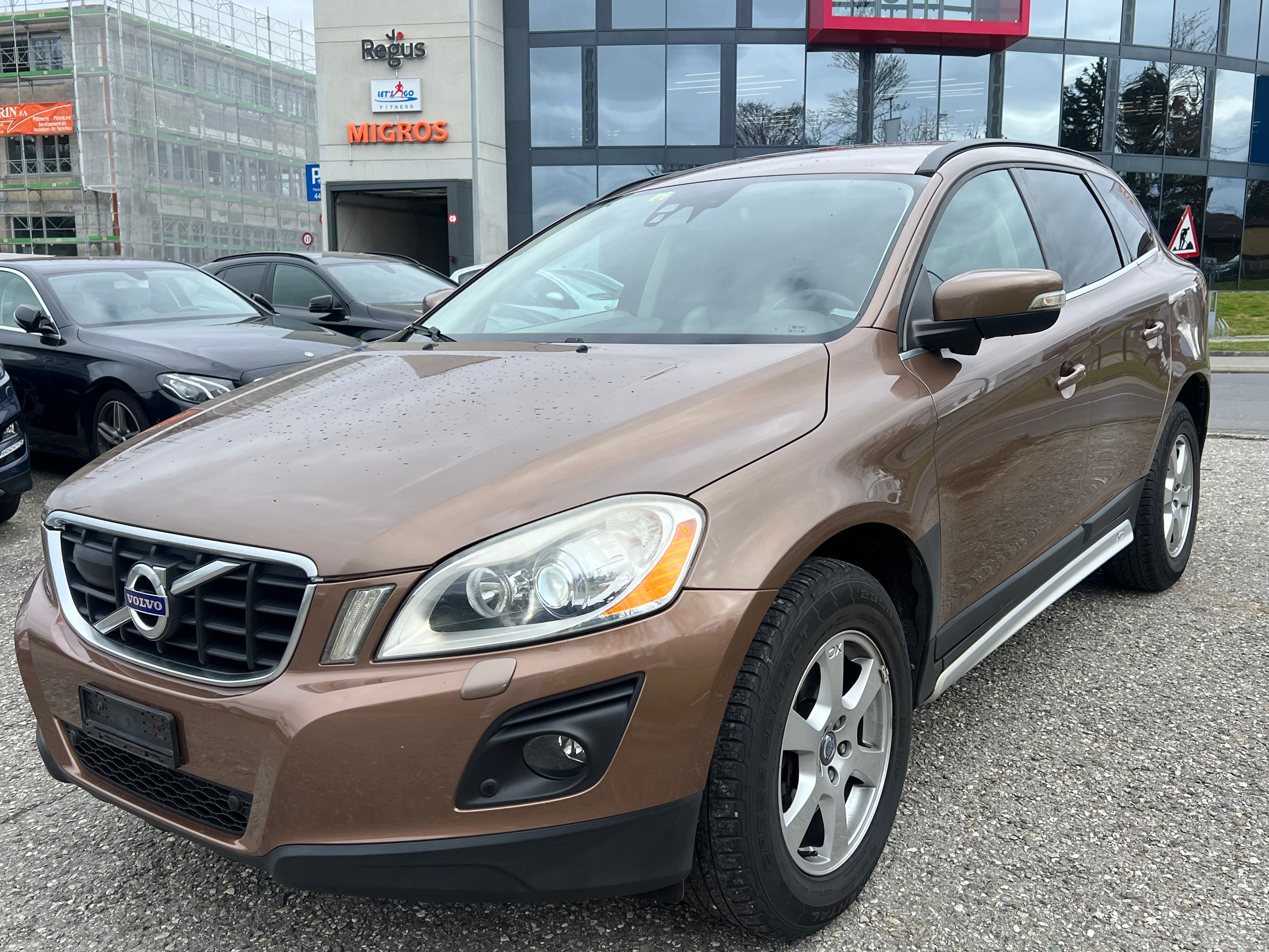 VOLVO XC60 D5 AWD Kinetic Geartronic