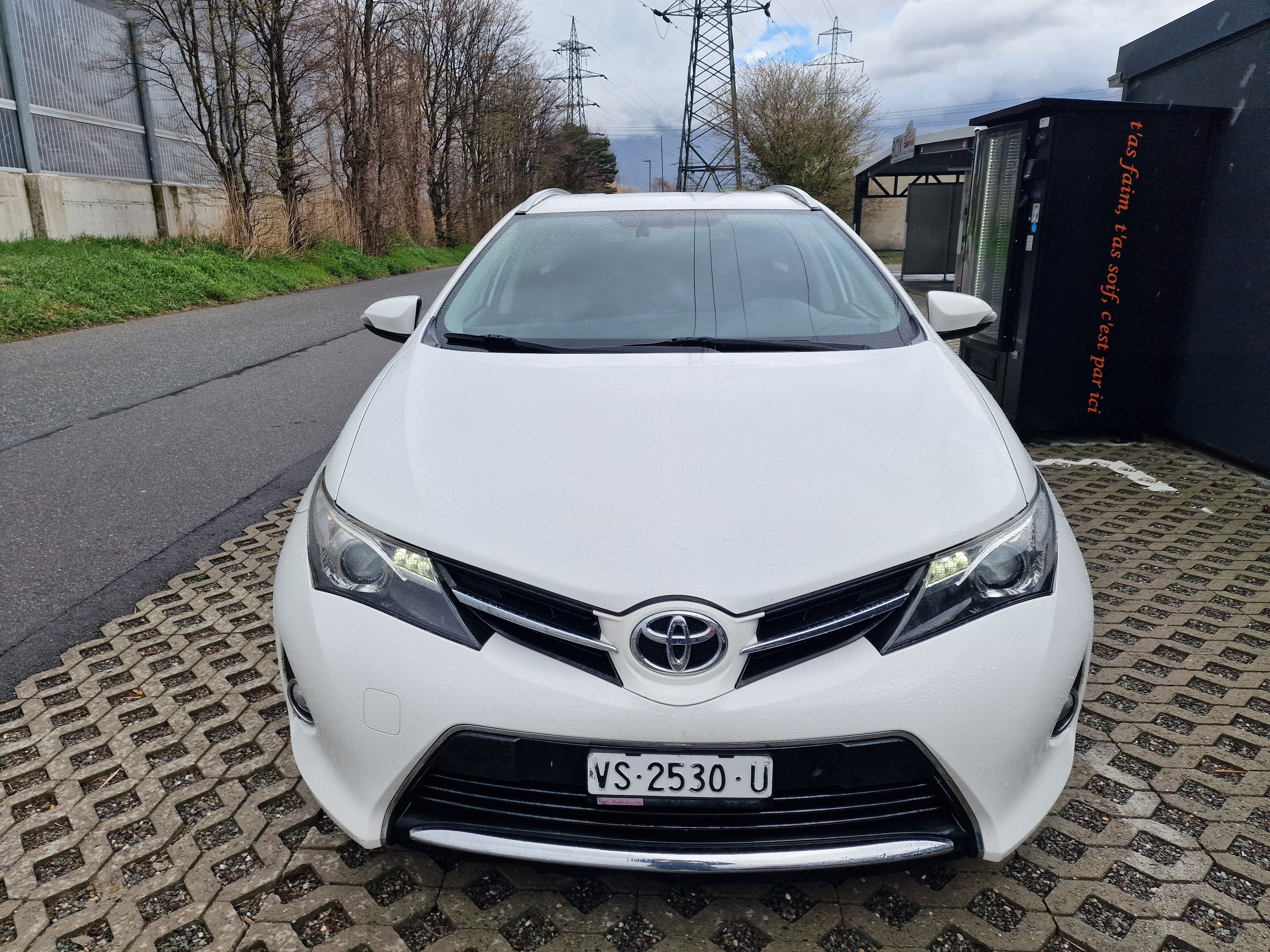 TOYOTA Auris Touring Sports 1.6 Terra