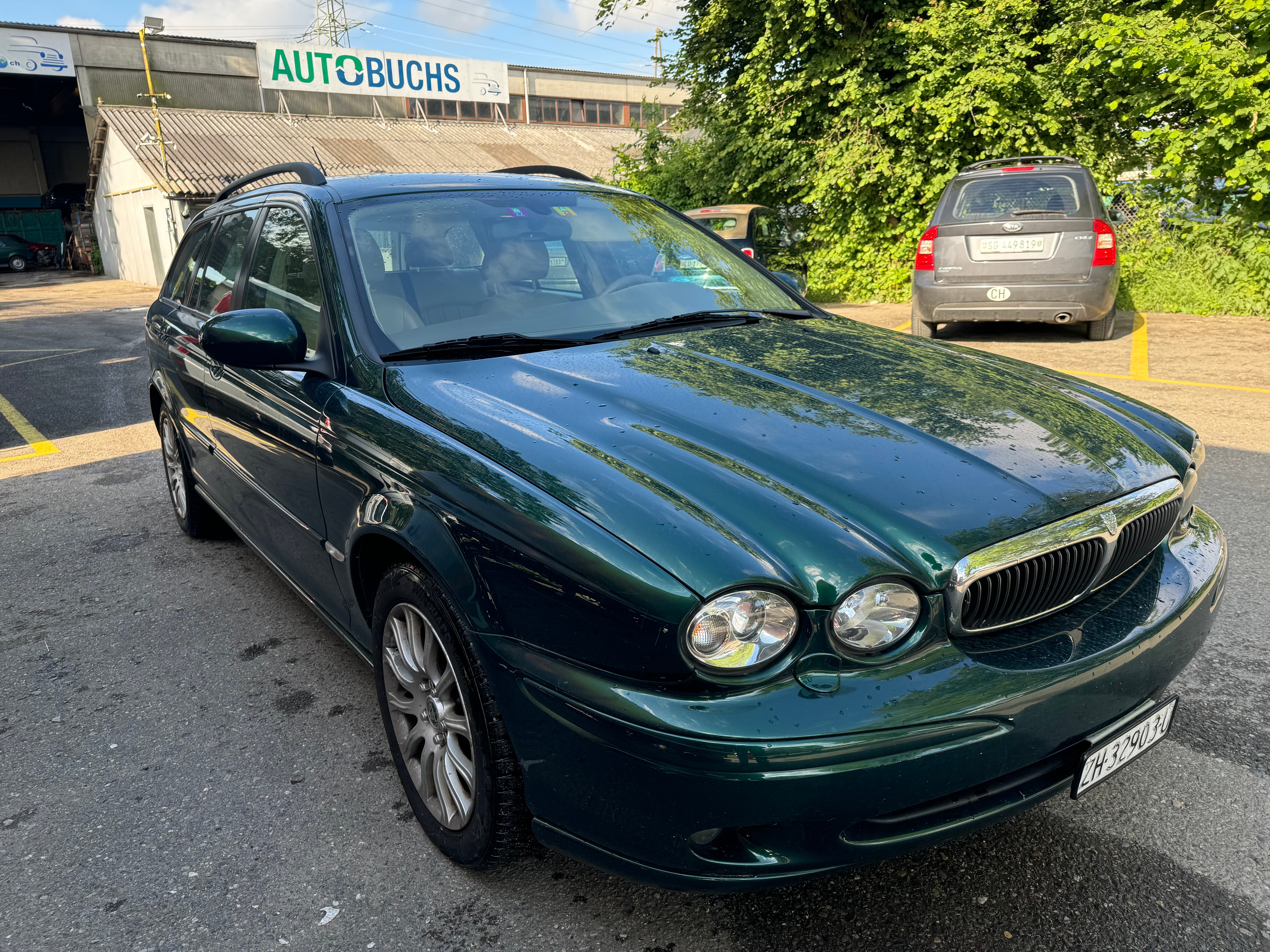 JAGUAR X-Type Estate 2.2D Sovereign Anniversary