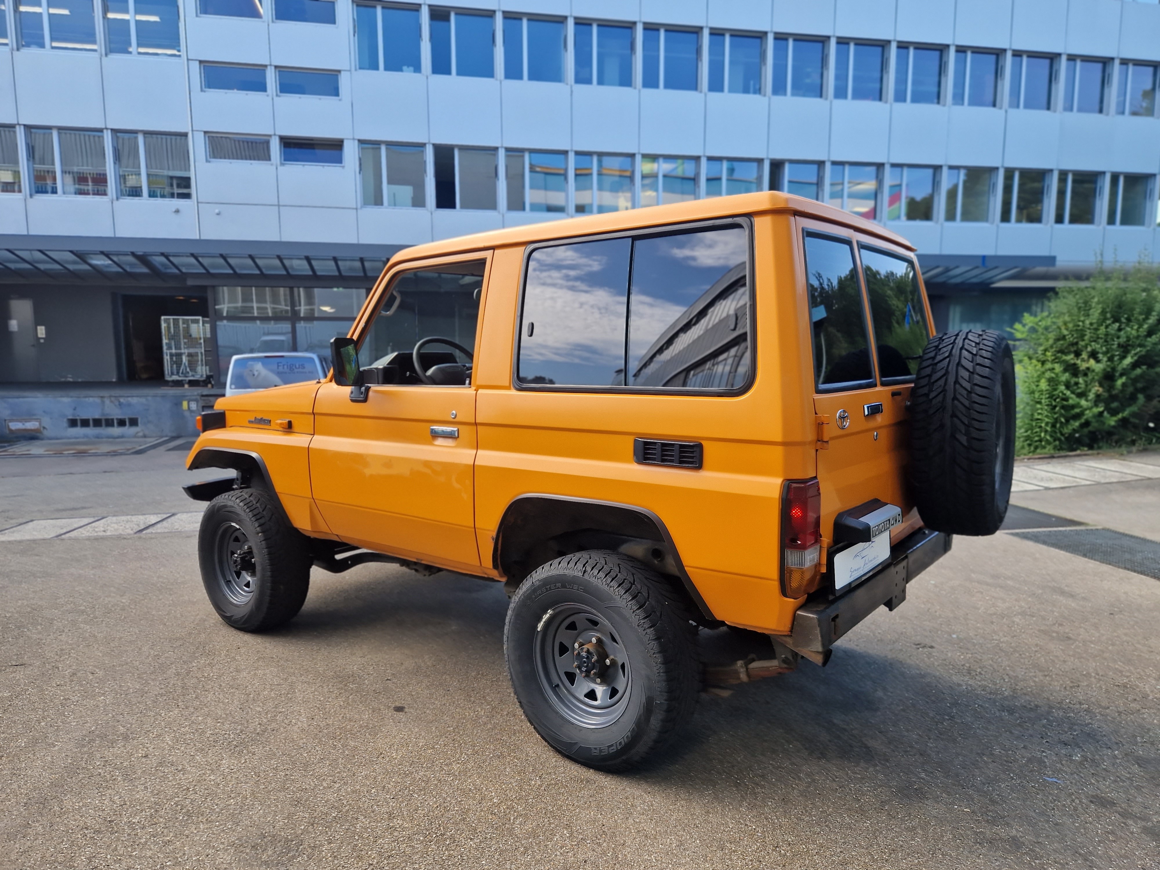 TOYOTA Land Cruiser 400 HdT 4.2 D