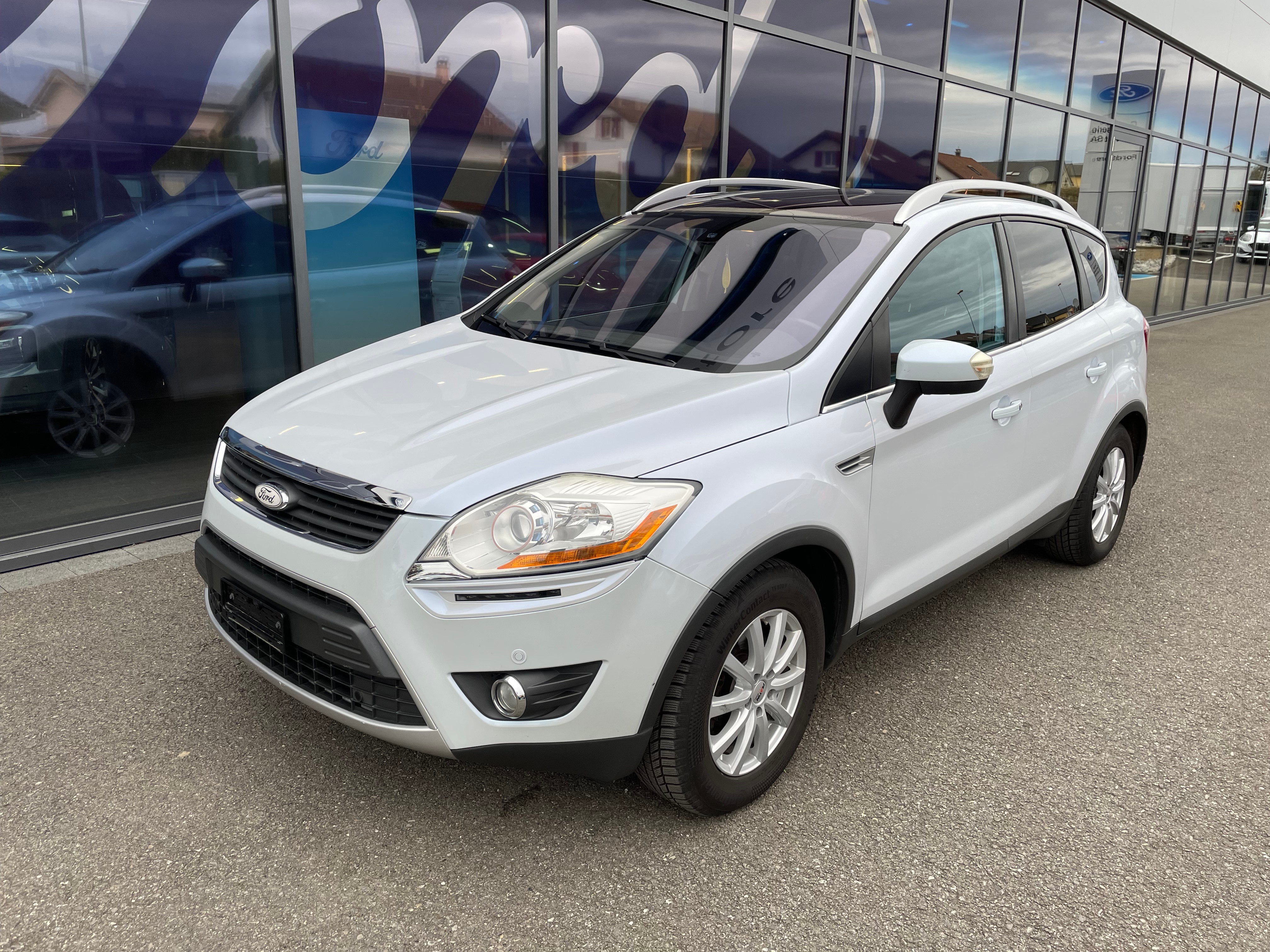 FORD Kuga 2.5 Turbo Titanium 4WD