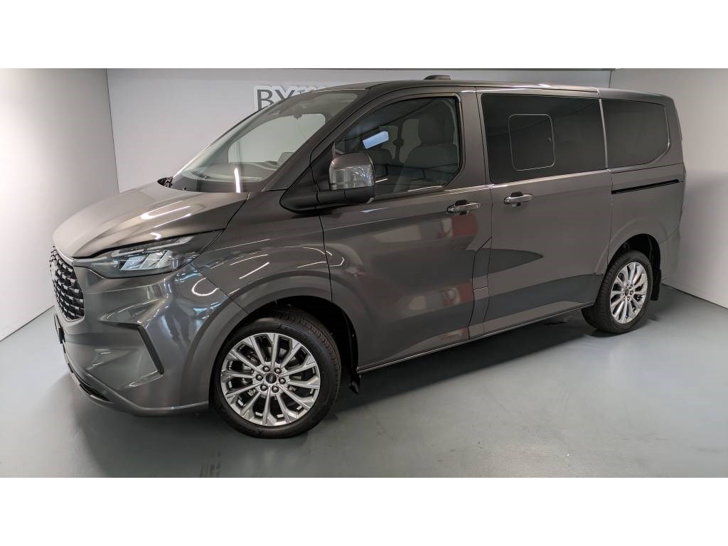 FORD Tourneo Bus 320 L1H1 Titanium Automat 4x4