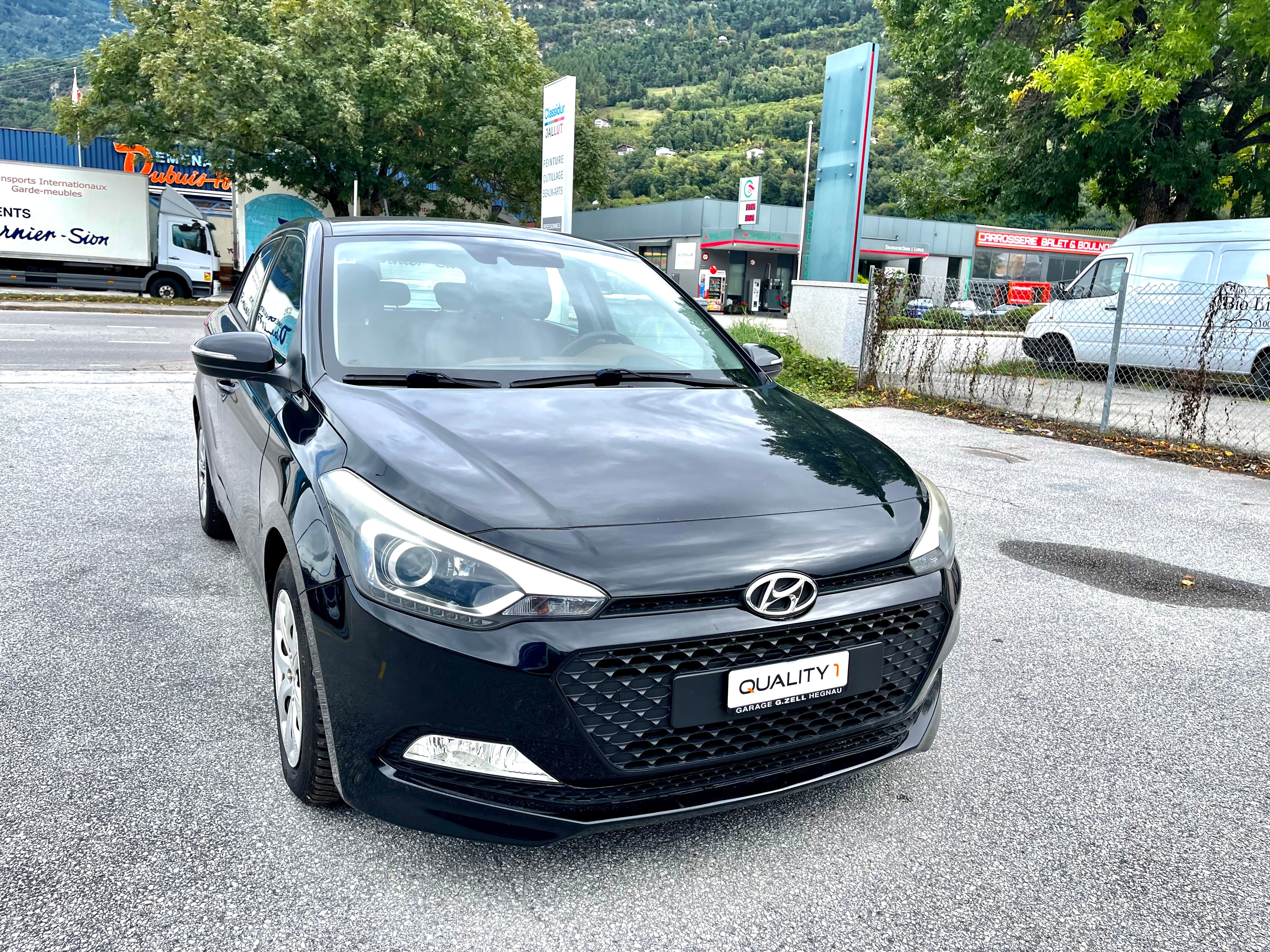 HYUNDAI i20 1.0 T-GDi Plena