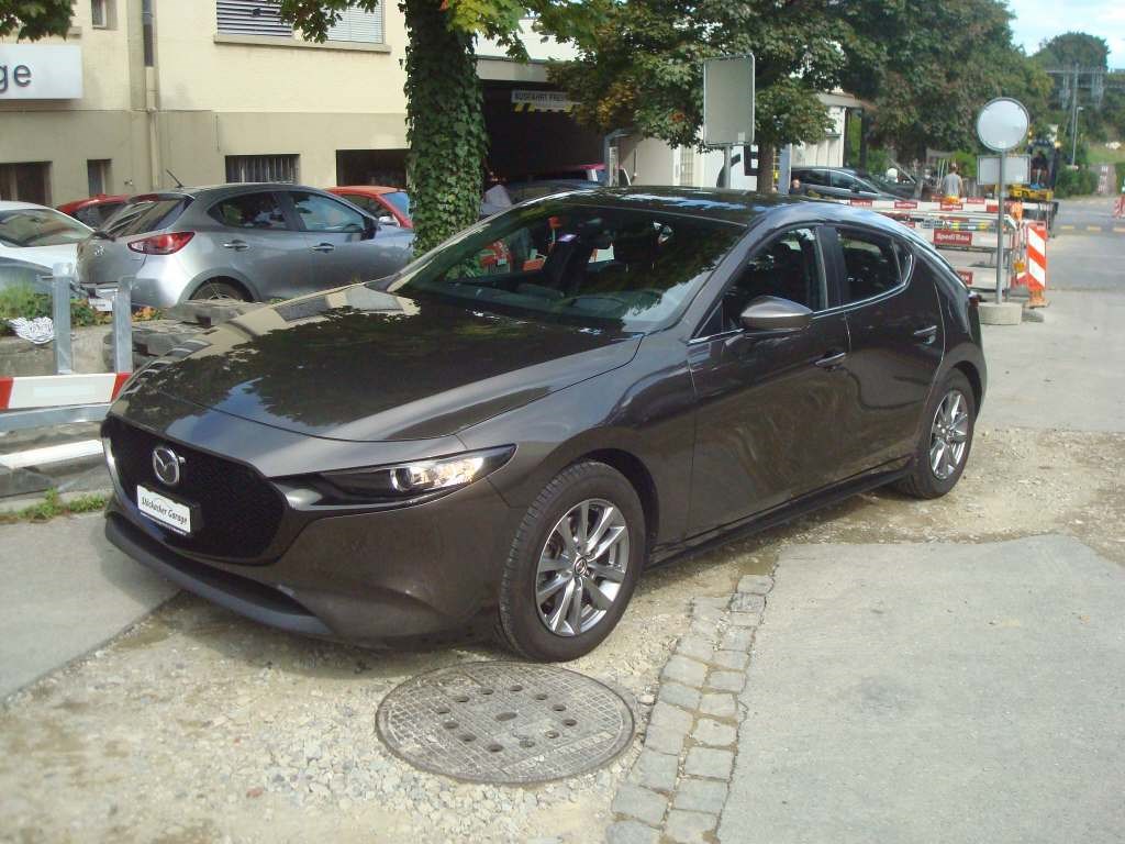 MAZDA 3 Hatchback 2.0 122 Revolution