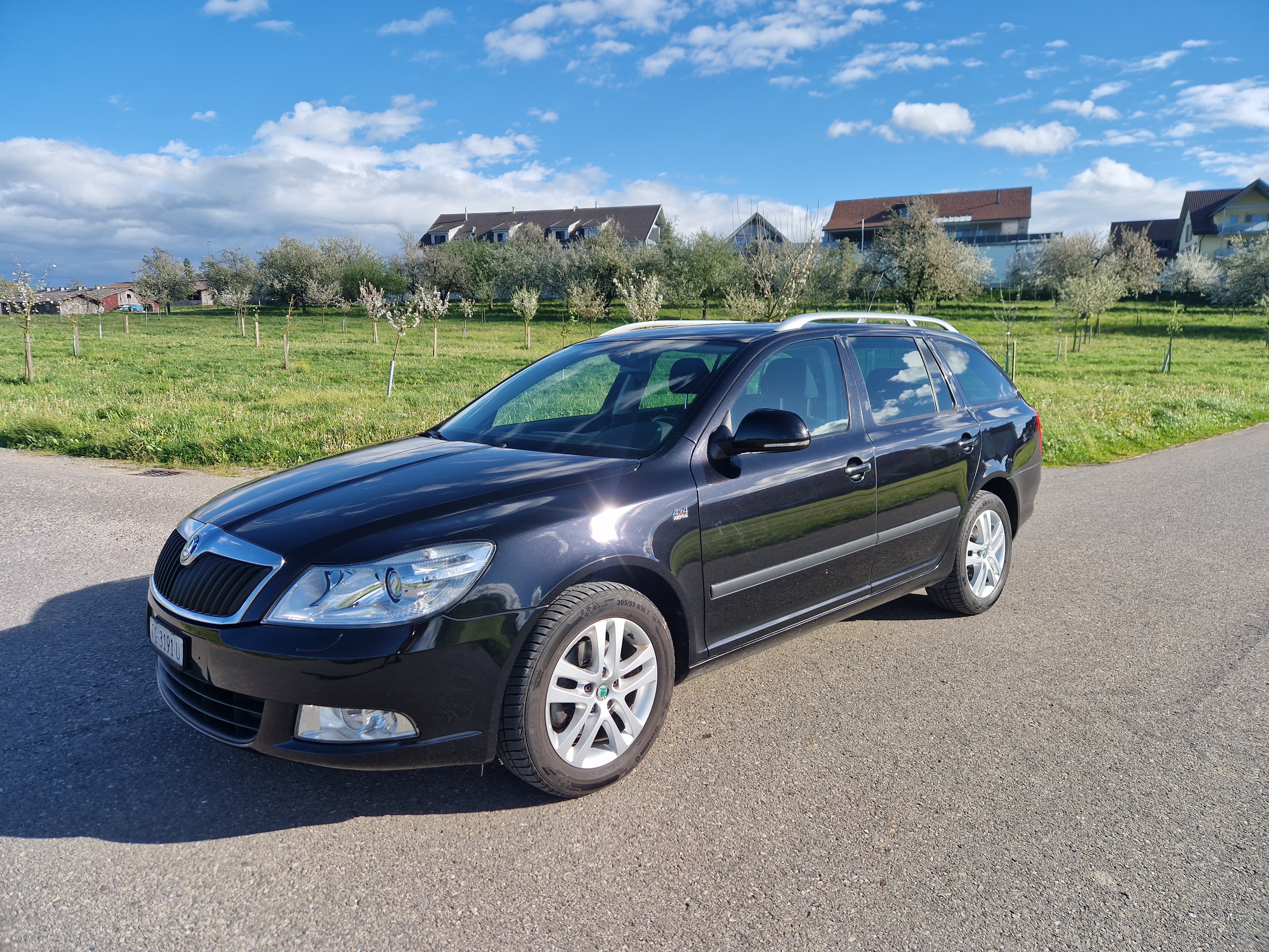 SKODA Octavia Combi 2.0 TDI AllDrive 4x4 DSG