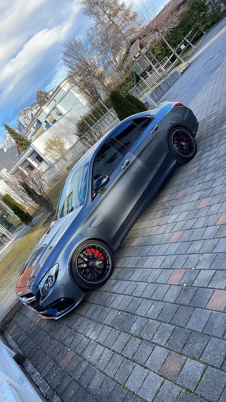 MERCEDES-BENZ C 63 S AMG Speedshift