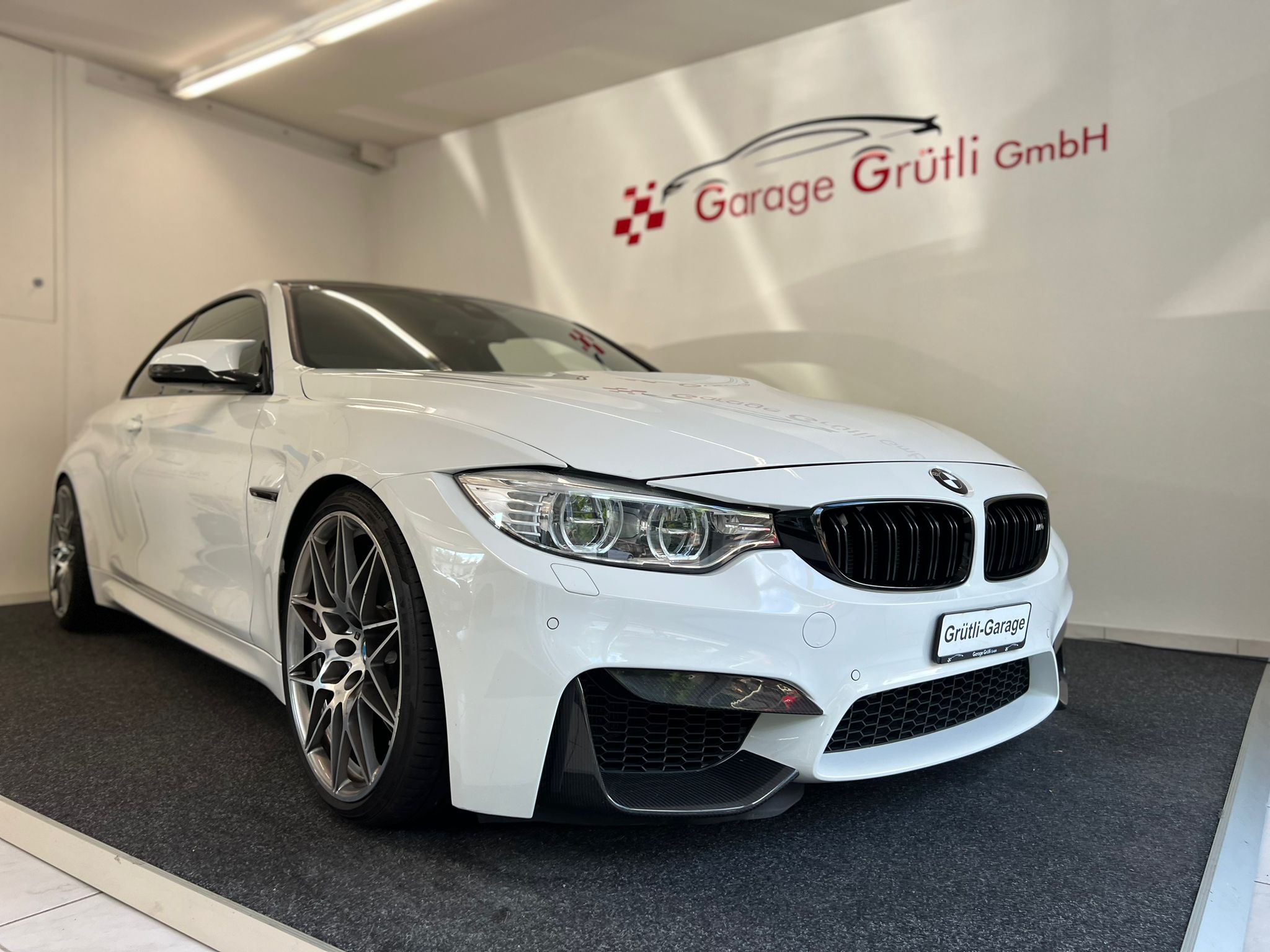 BMW M4 Coupé DKG