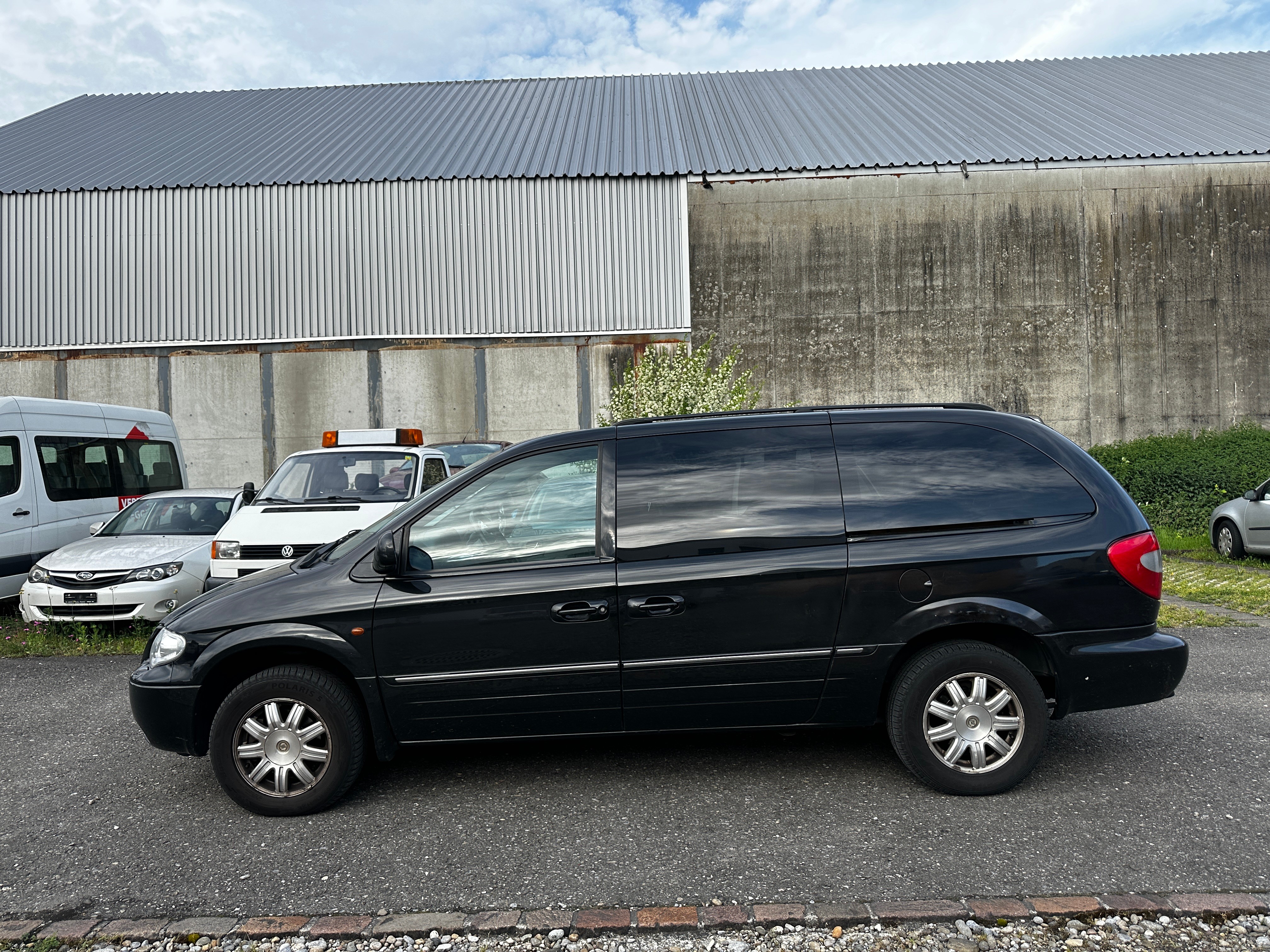 CHRYSLER Grand Voyager 3.3 LTD Swiss Edition Automatic