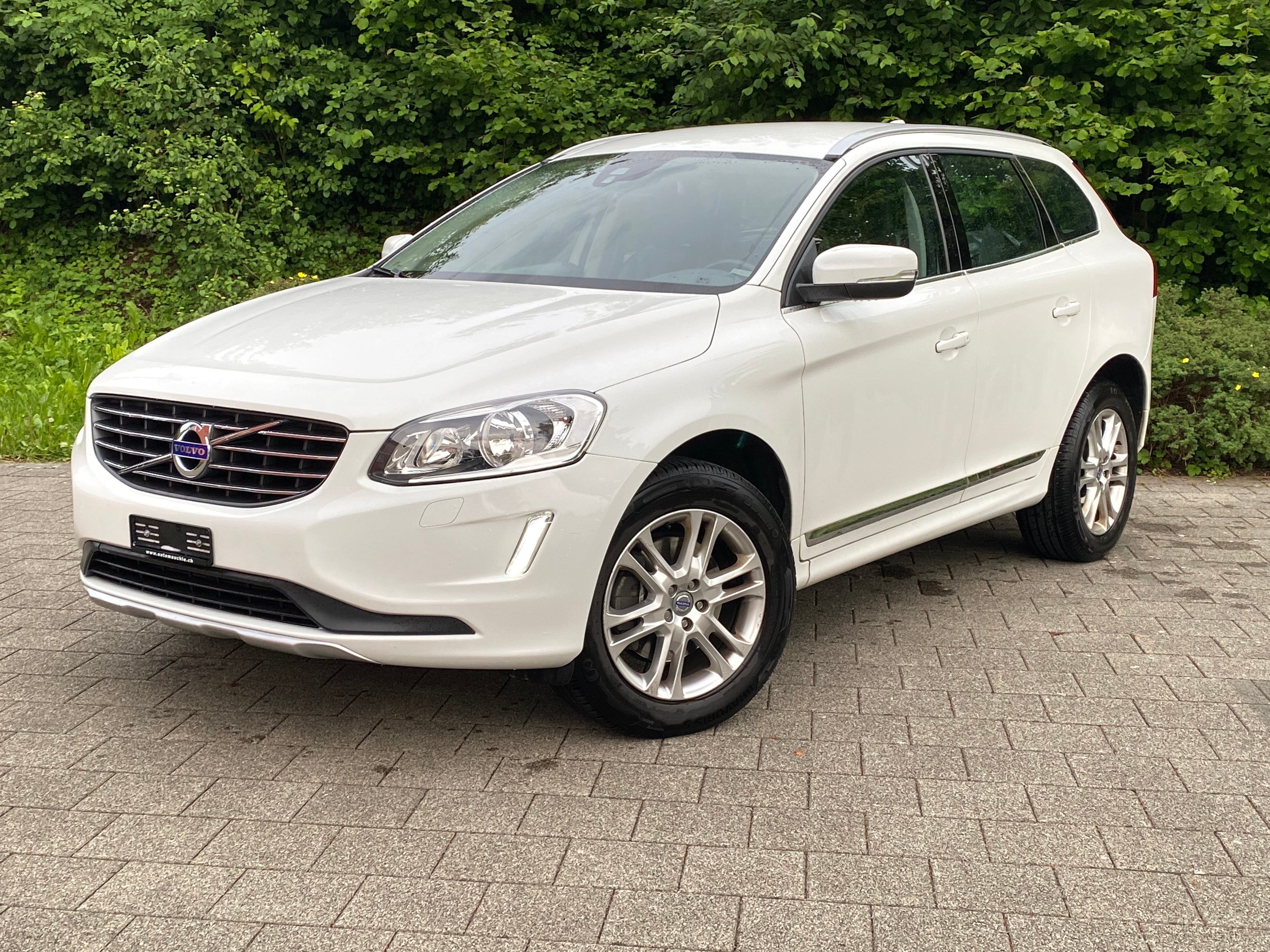 VOLVO XC60 D4 Summum Geartronic