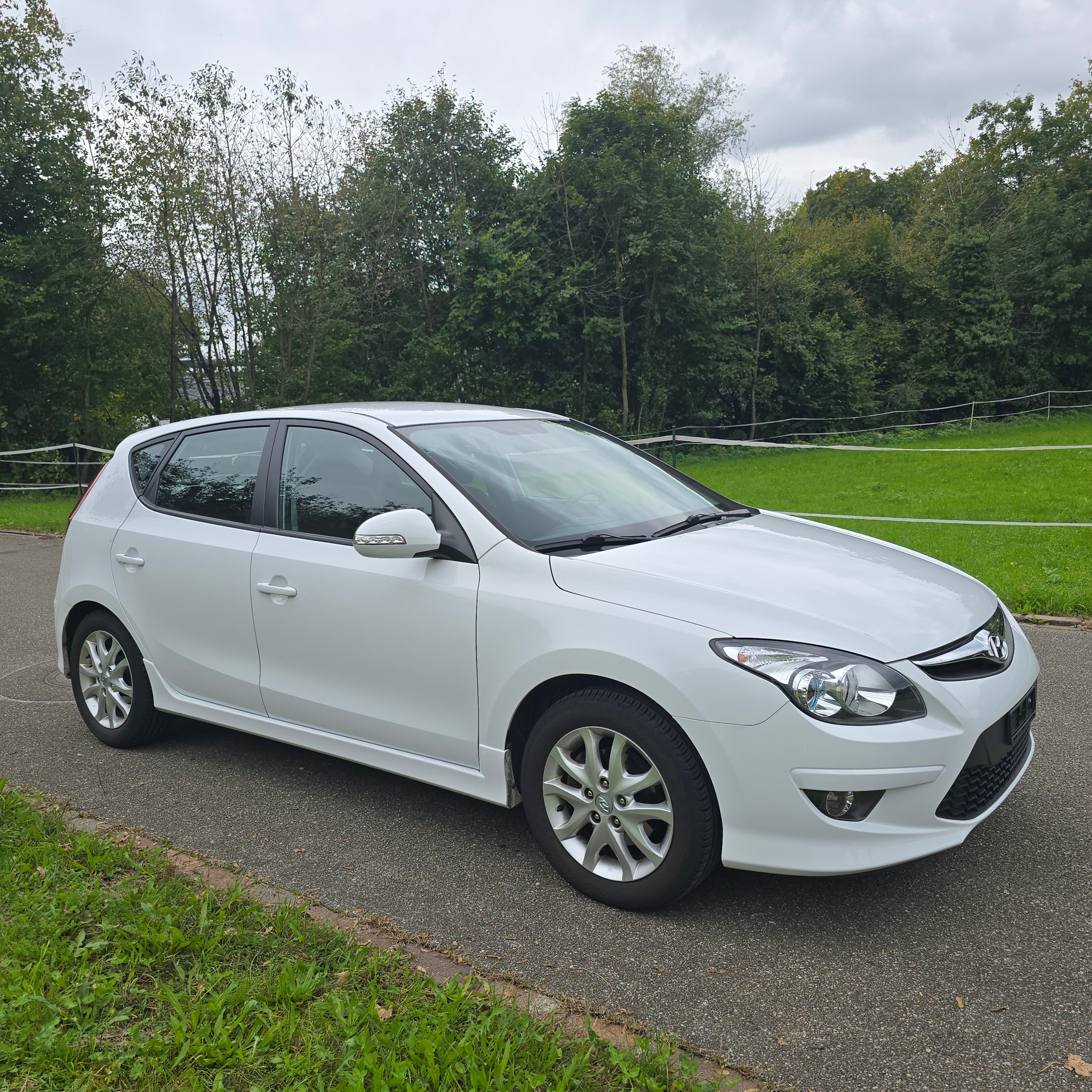 HYUNDAI i30 1.6 Swiss Plus Edition Automatic