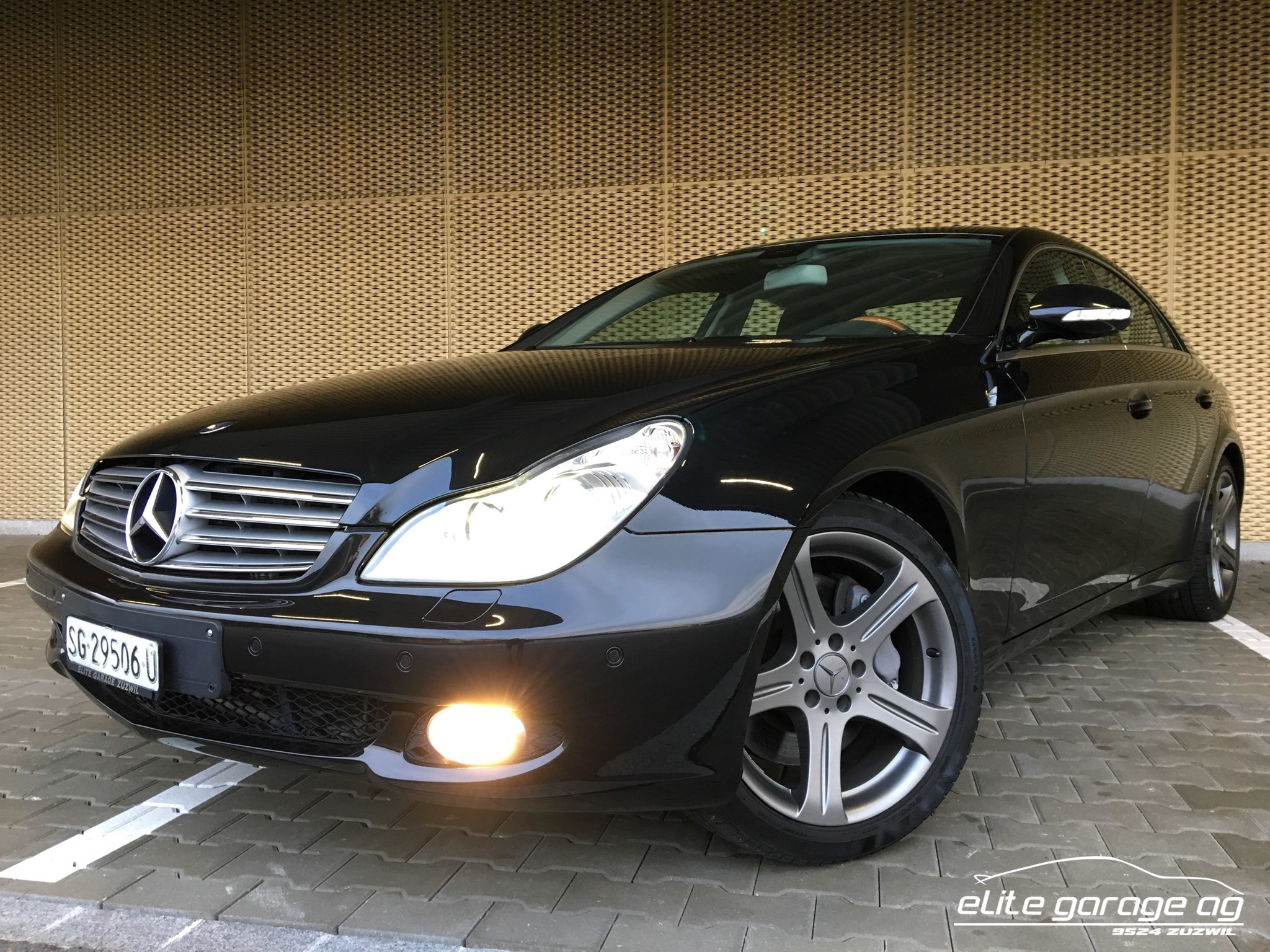 MERCEDES-BENZ CLS 500 7G-Tronic