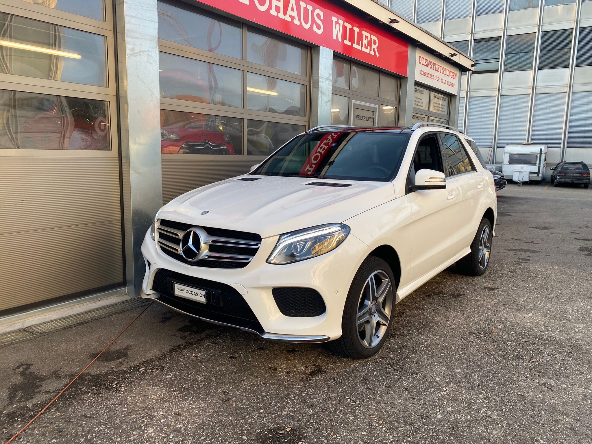 MERCEDES-BENZ GLE 350 d AMG Line 4matic